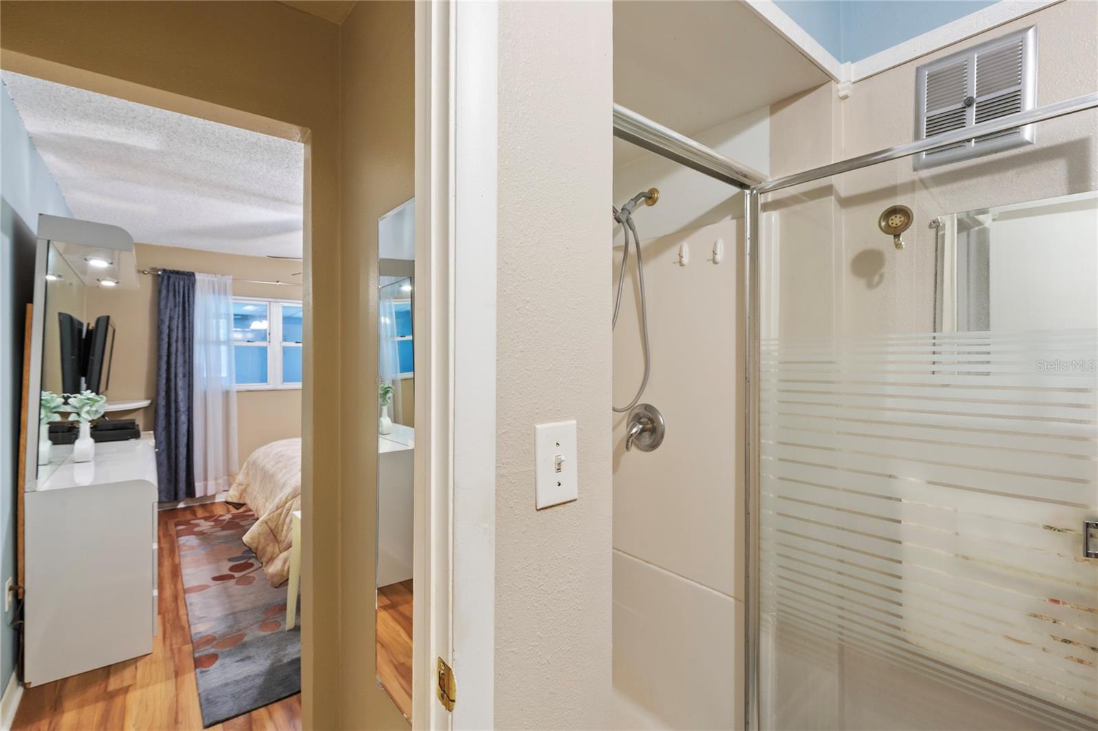 PARADISE POINTE WEST - Residential