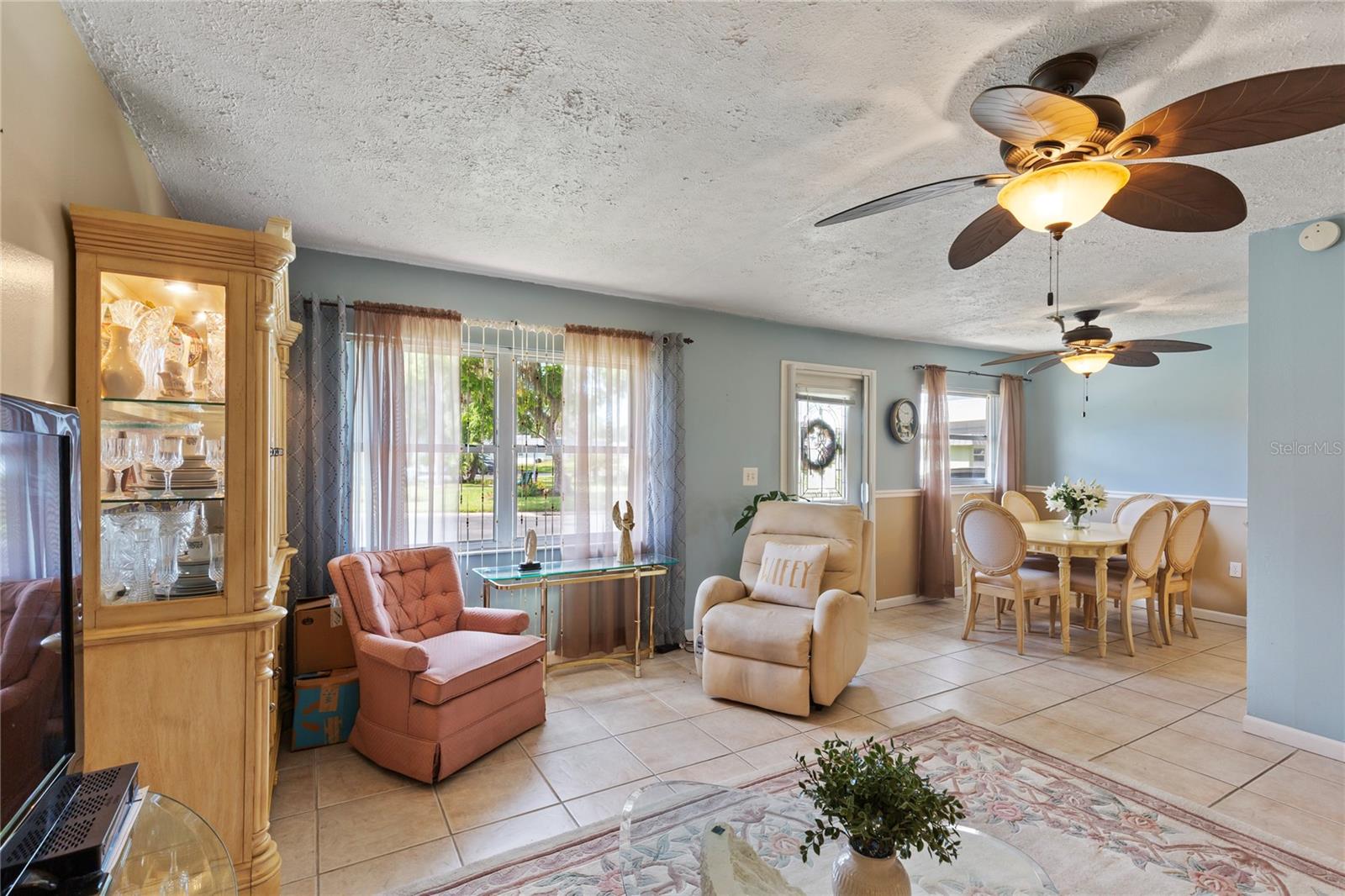 PARADISE POINTE WEST - Residential
