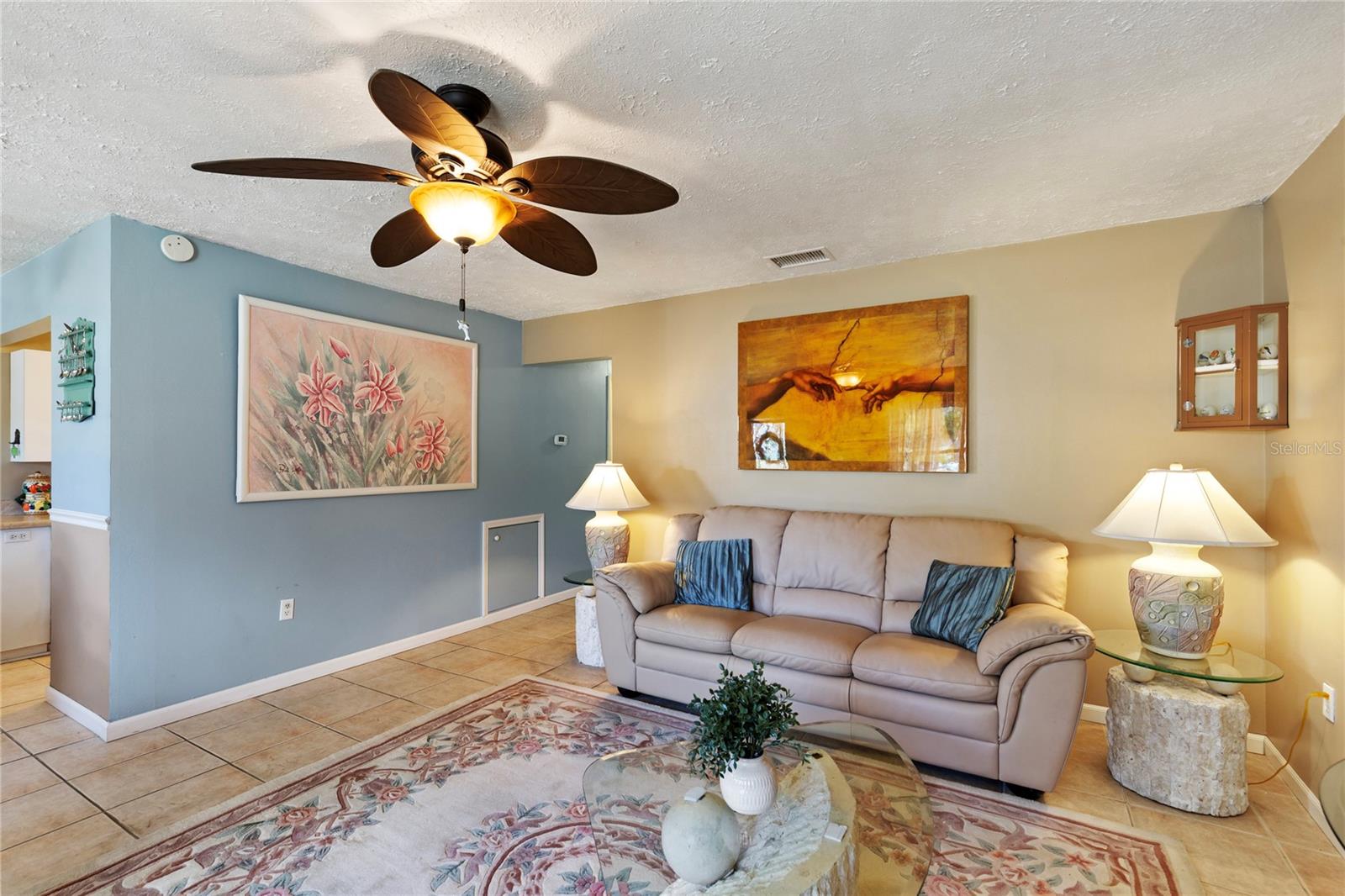 PARADISE POINTE WEST - Residential