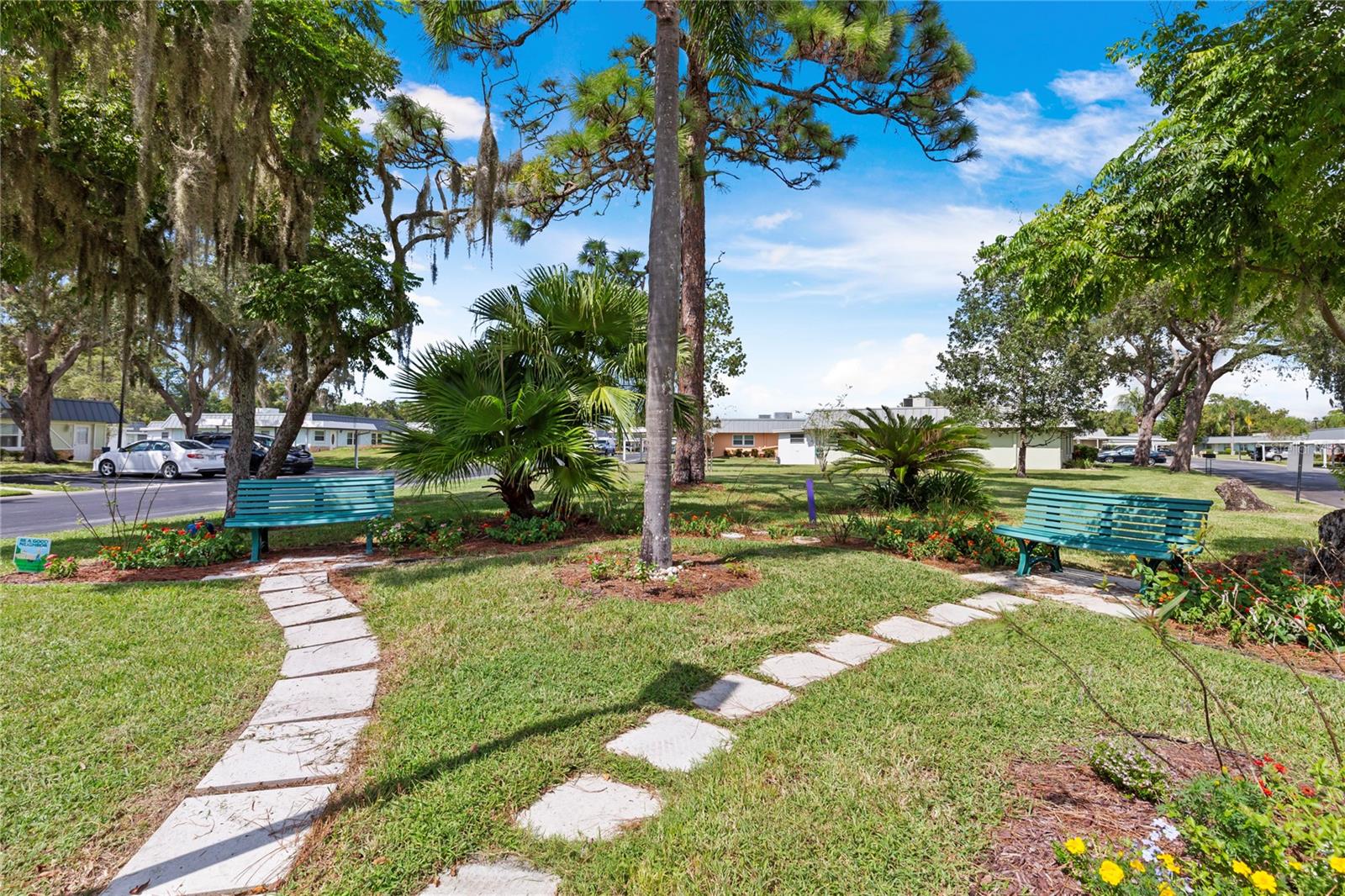 PARADISE POINTE WEST - Residential