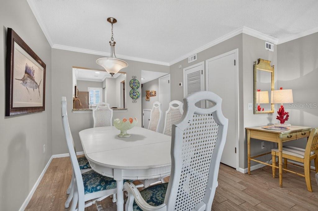 SUMMERHOUSE I BEACH & RACQUET - Residential