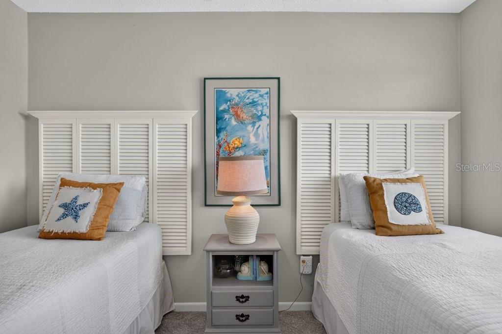 SUMMERHOUSE I BEACH & RACQUET - Residential