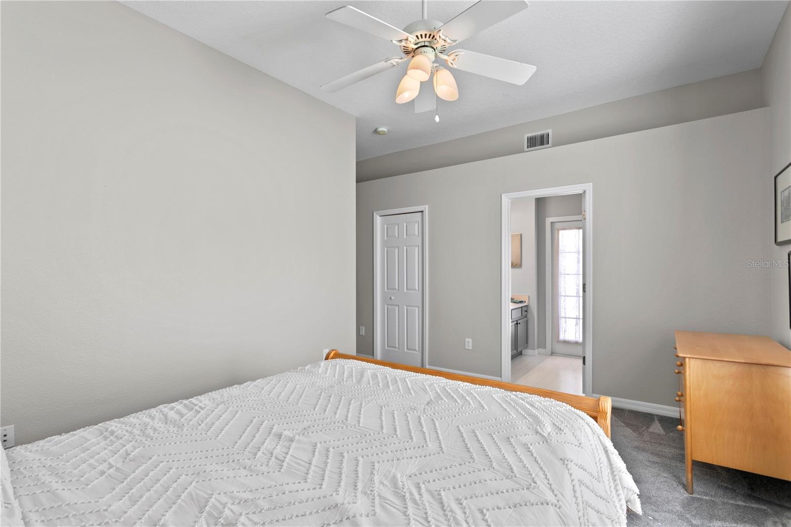 CROSS CREEK - Residential