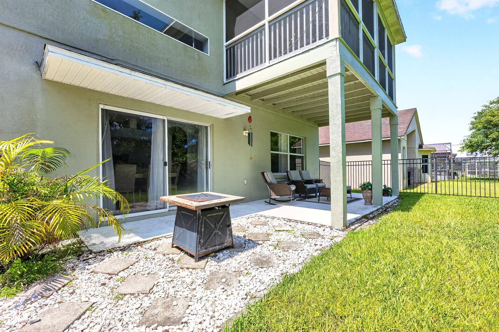 STONEYBROOK - Residential