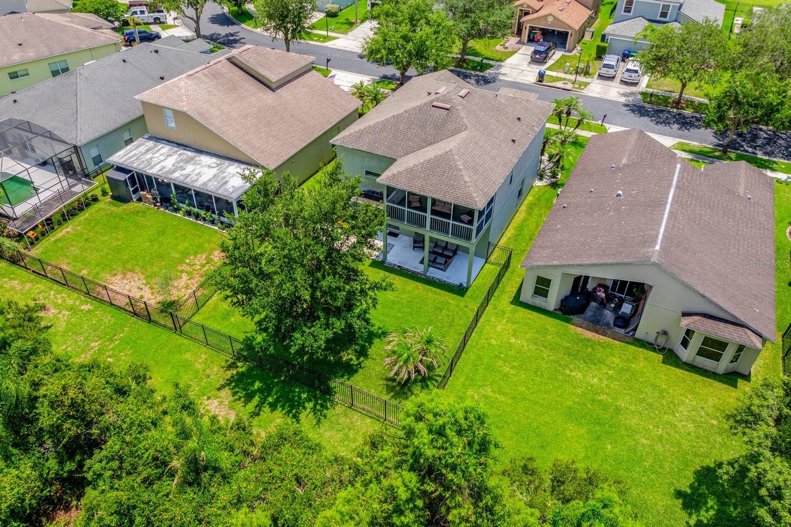 STONEYBROOK - Residential
