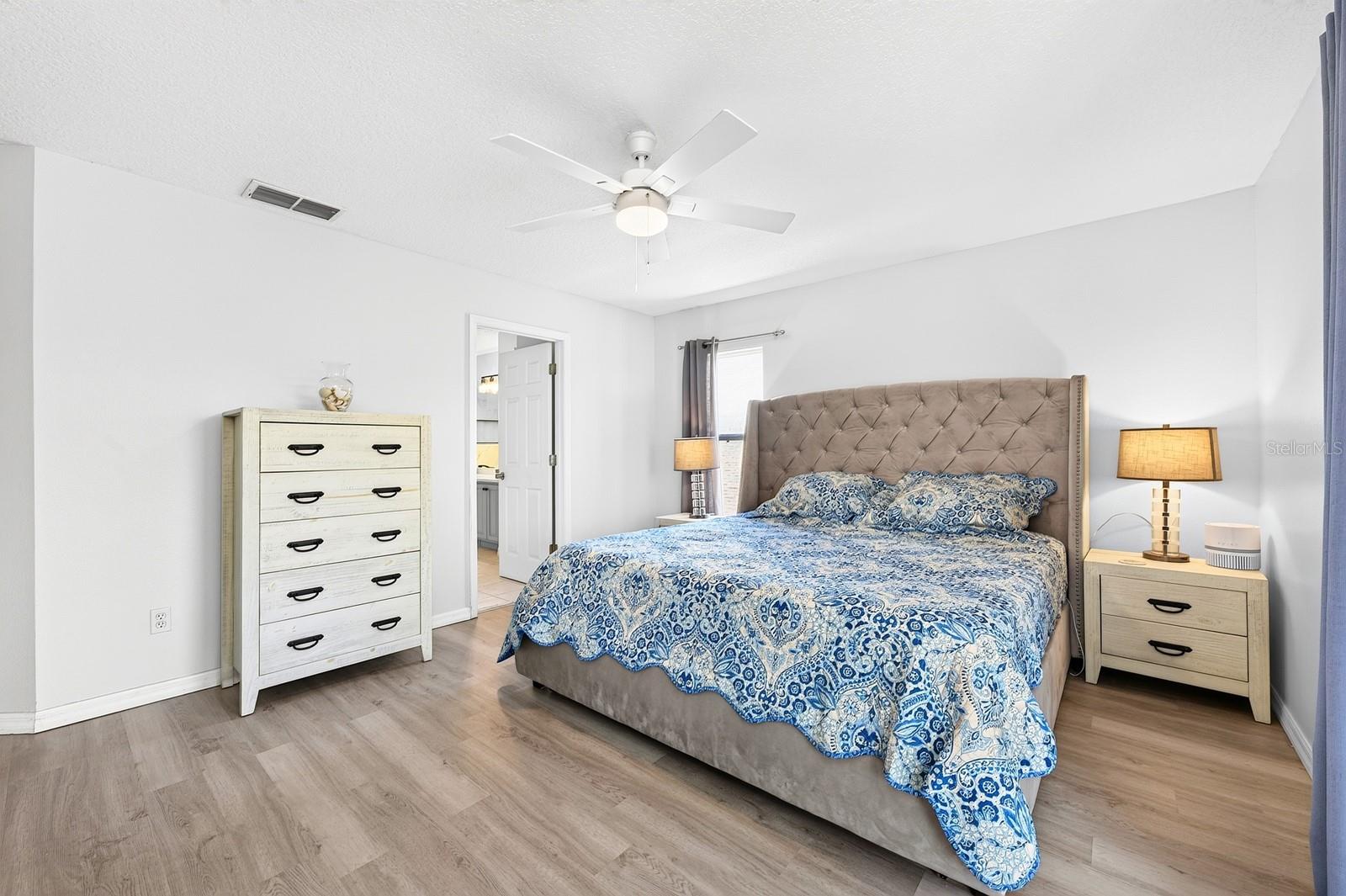 STONEYBROOK - Residential