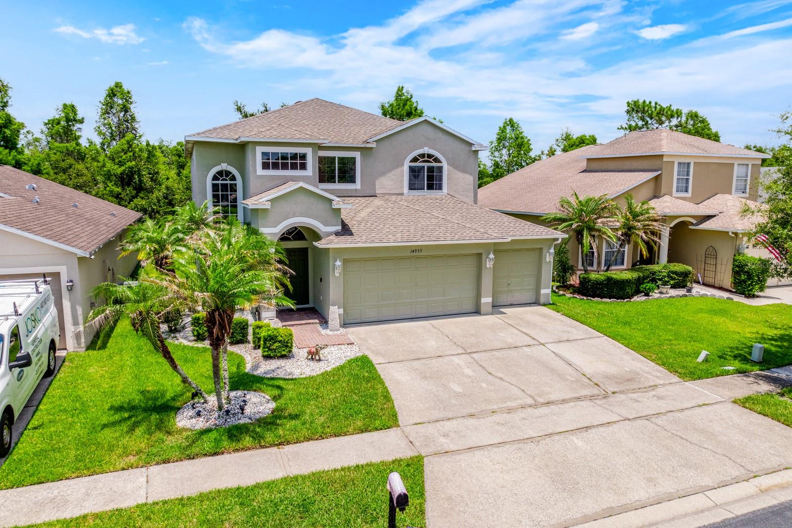 STONEYBROOK - Residential