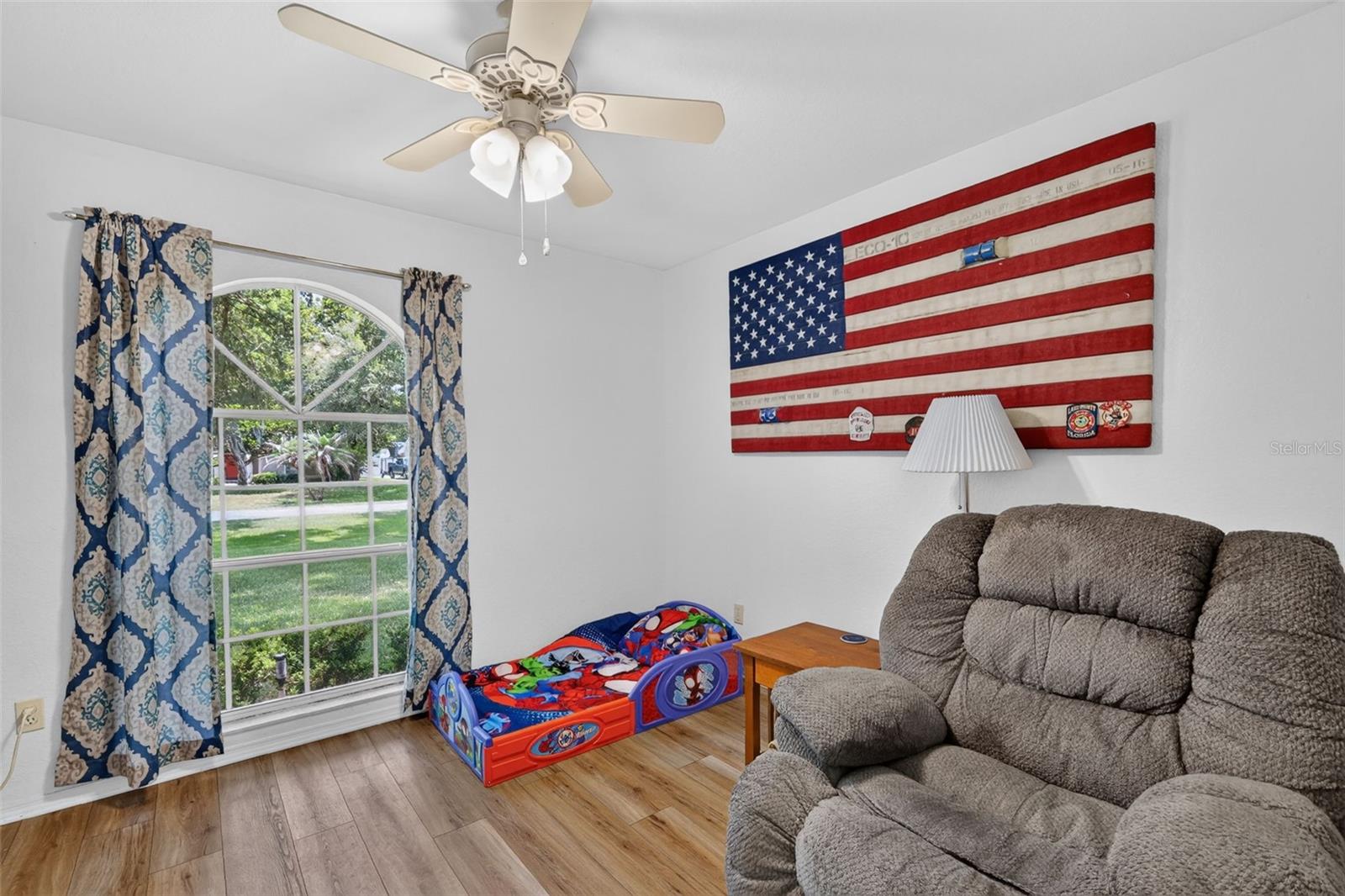 EUSTIS LAKE YALE LANDING SUB - Residential