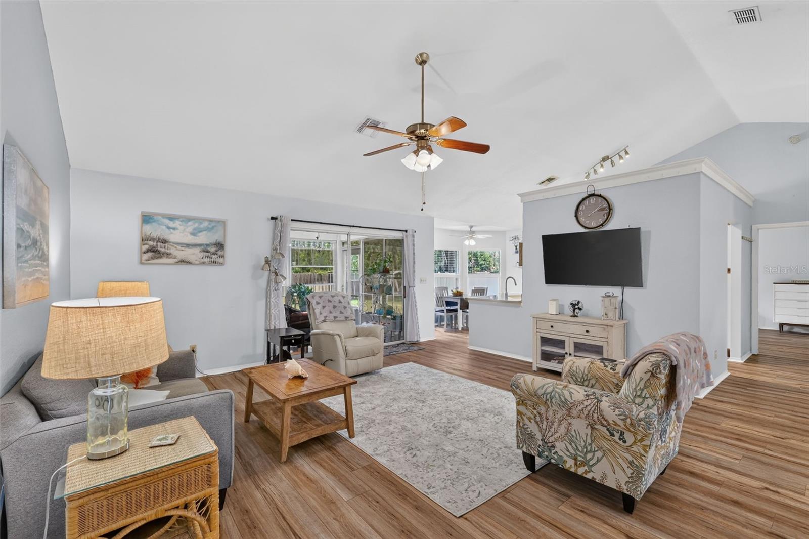 EUSTIS LAKE YALE LANDING SUB - Residential