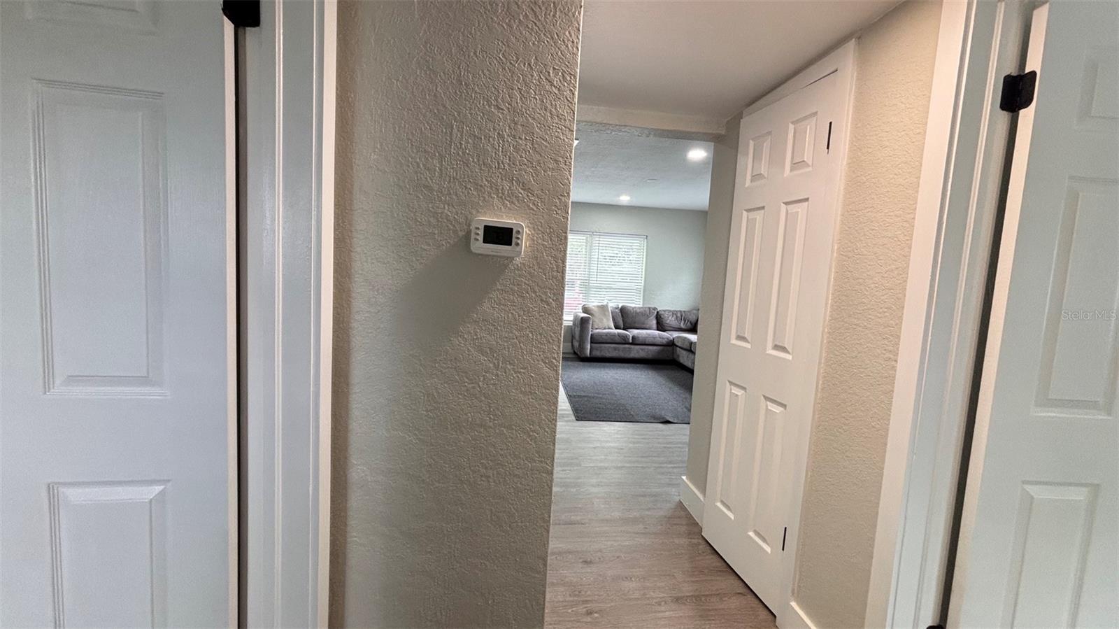 ARDMORE MANOR - Residential Income