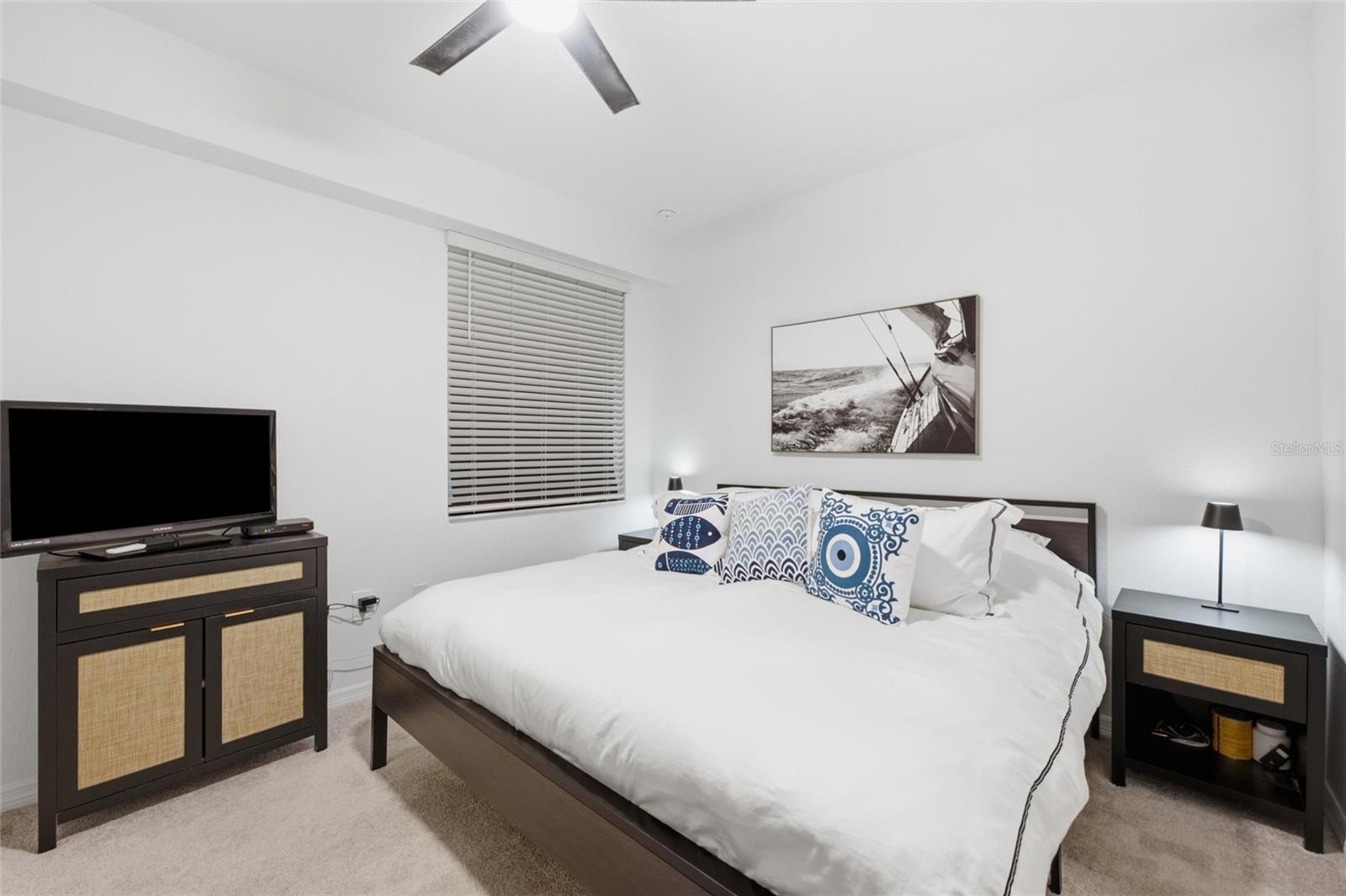 BUILDING 101/TER III/WELLEN PK - Residential Lease