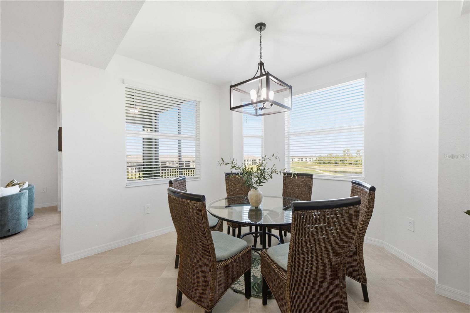 BUILDING 101/TER III/WELLEN PK - Residential Lease