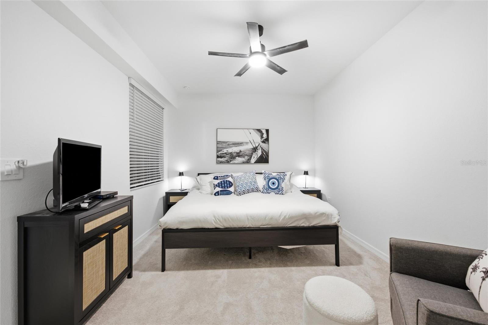 BUILDING 101/TER III/WELLEN PK - Residential Lease