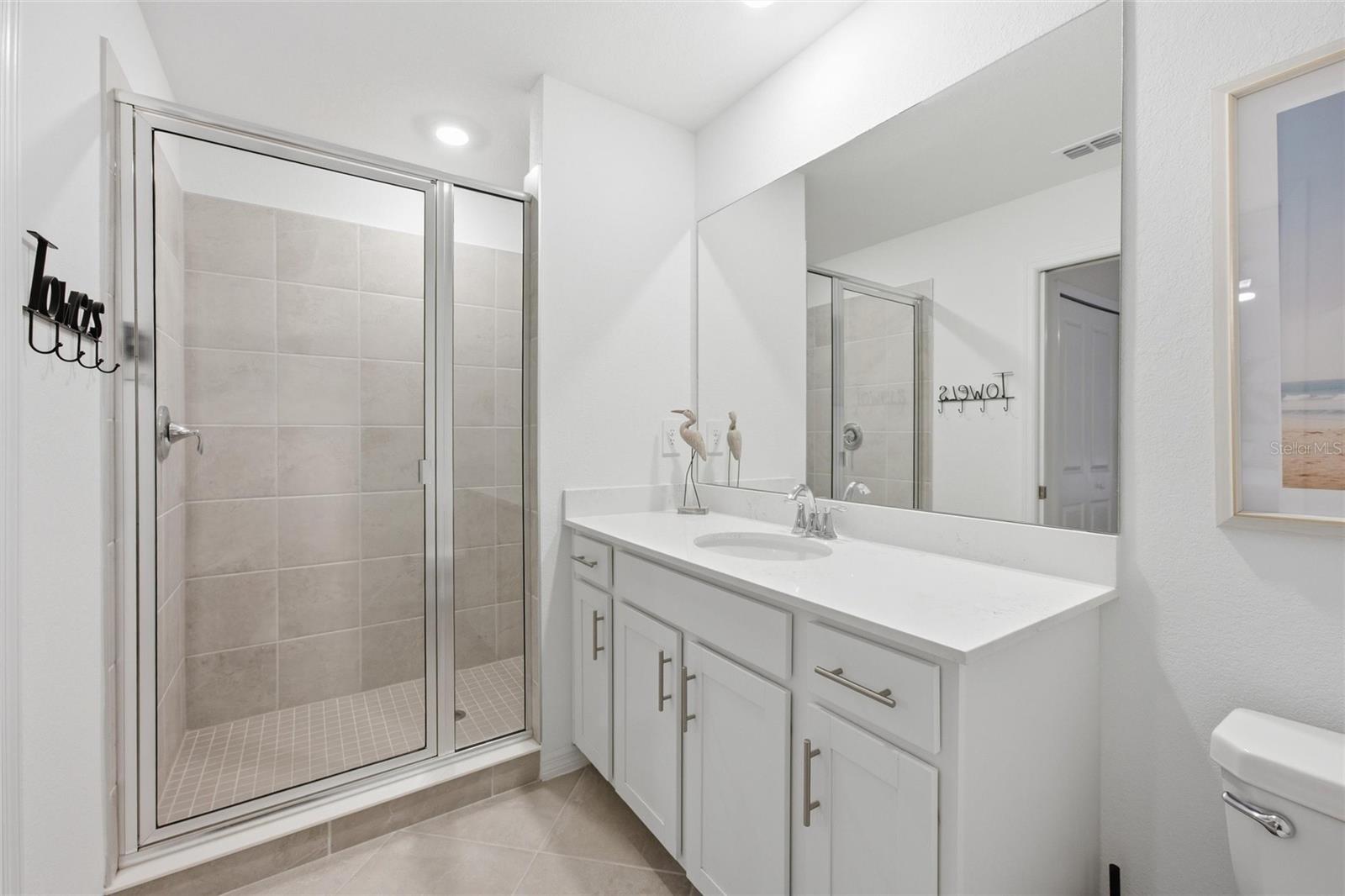 BUILDING 101/TER III/WELLEN PK - Residential Lease