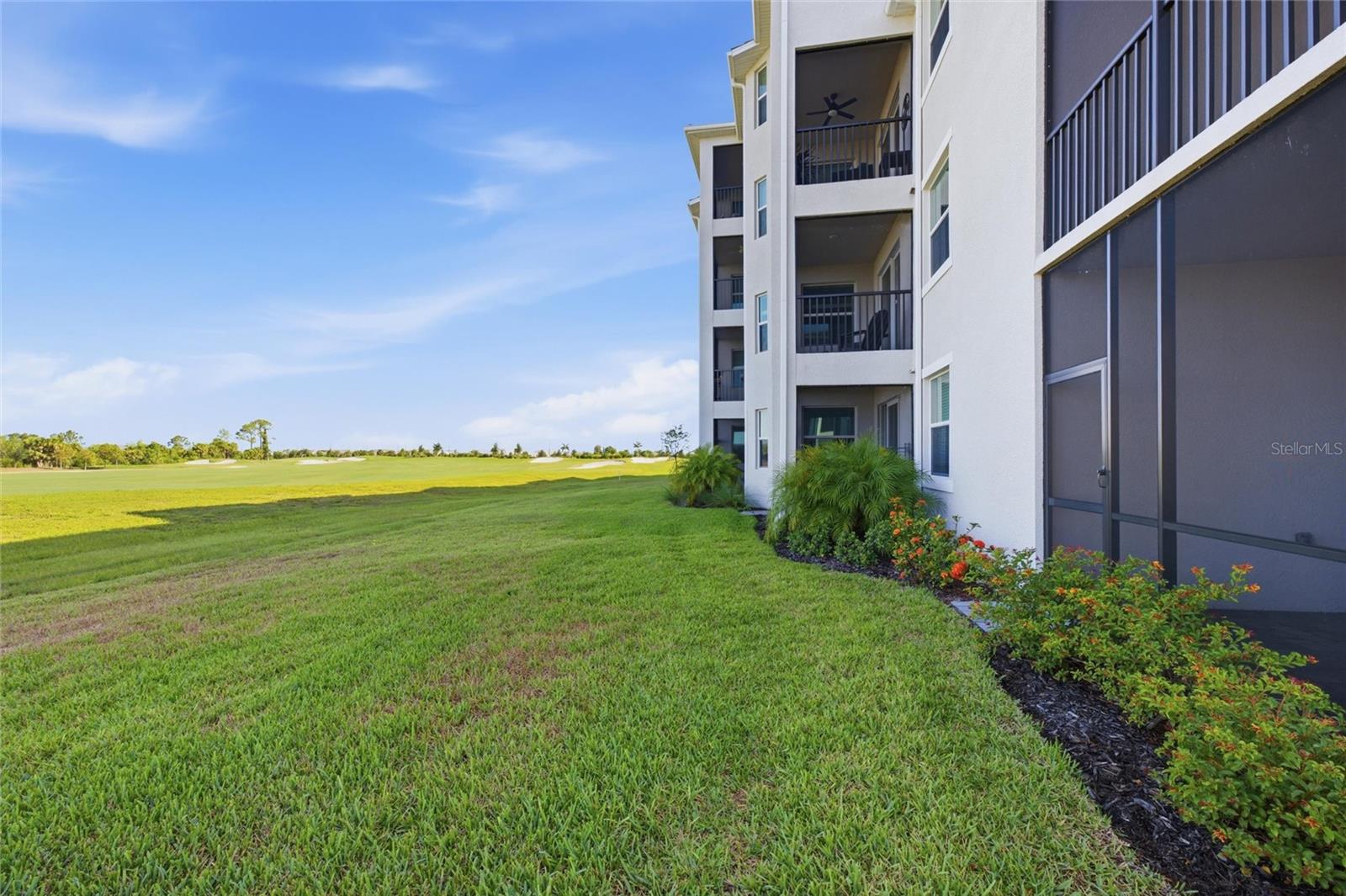 BUILDING 101/TER III/WELLEN PK - Residential Lease