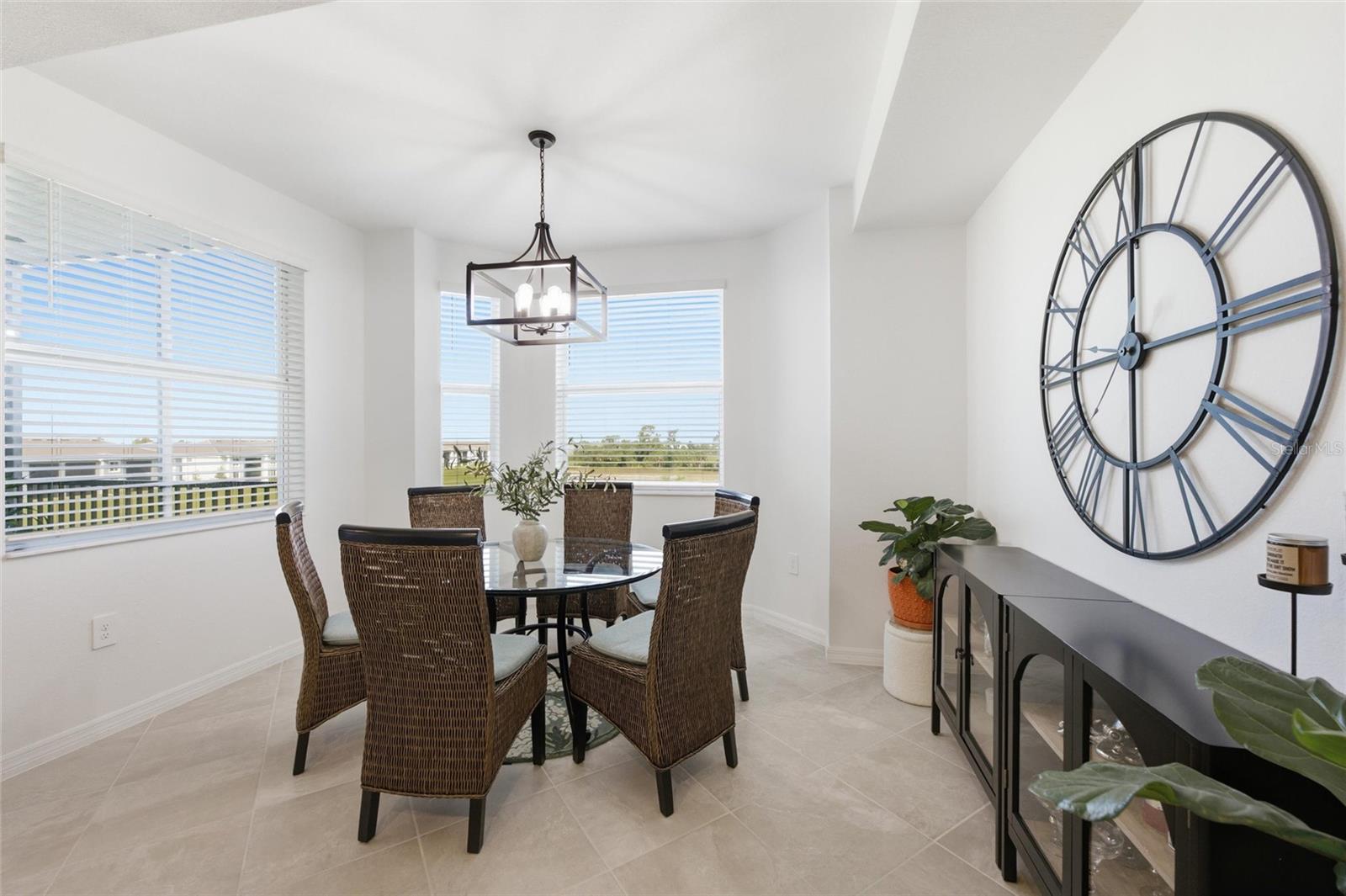 BUILDING 101/TER III/WELLEN PK - Residential Lease