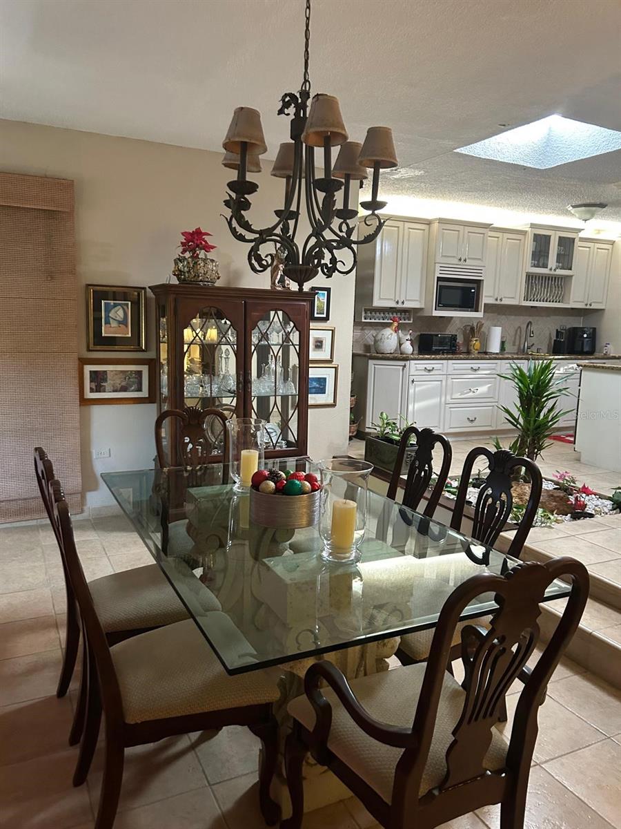 URB. MANSIONES DE VILLANOVA, SAN JUAN - Residential