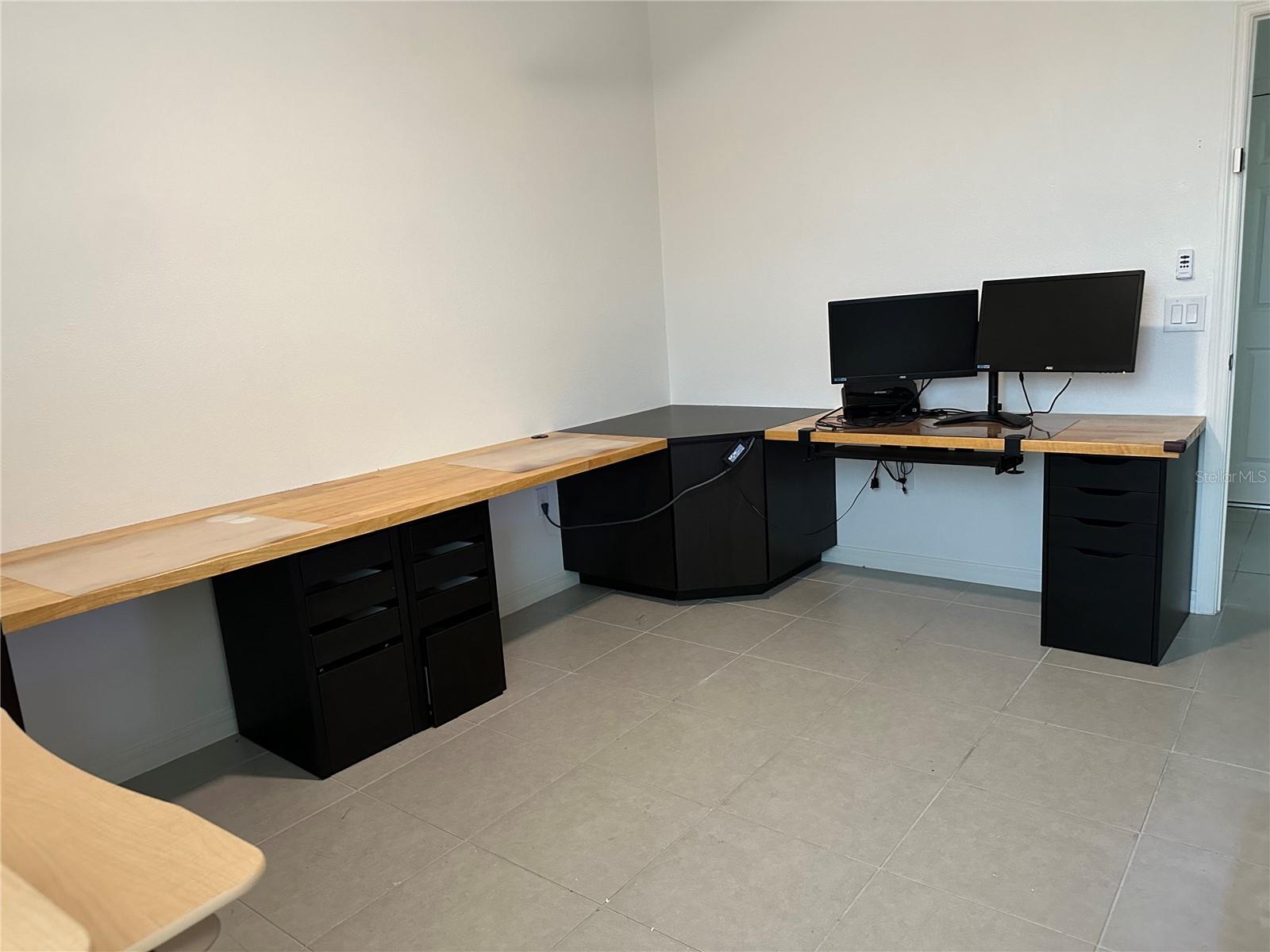HANOVER RESERVE REP - Residential Lease