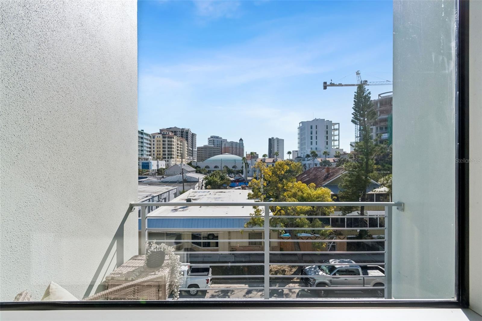 VISTA URBANA - Residential