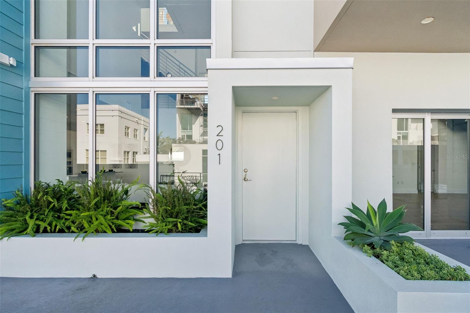 VISTA URBANA - Residential
