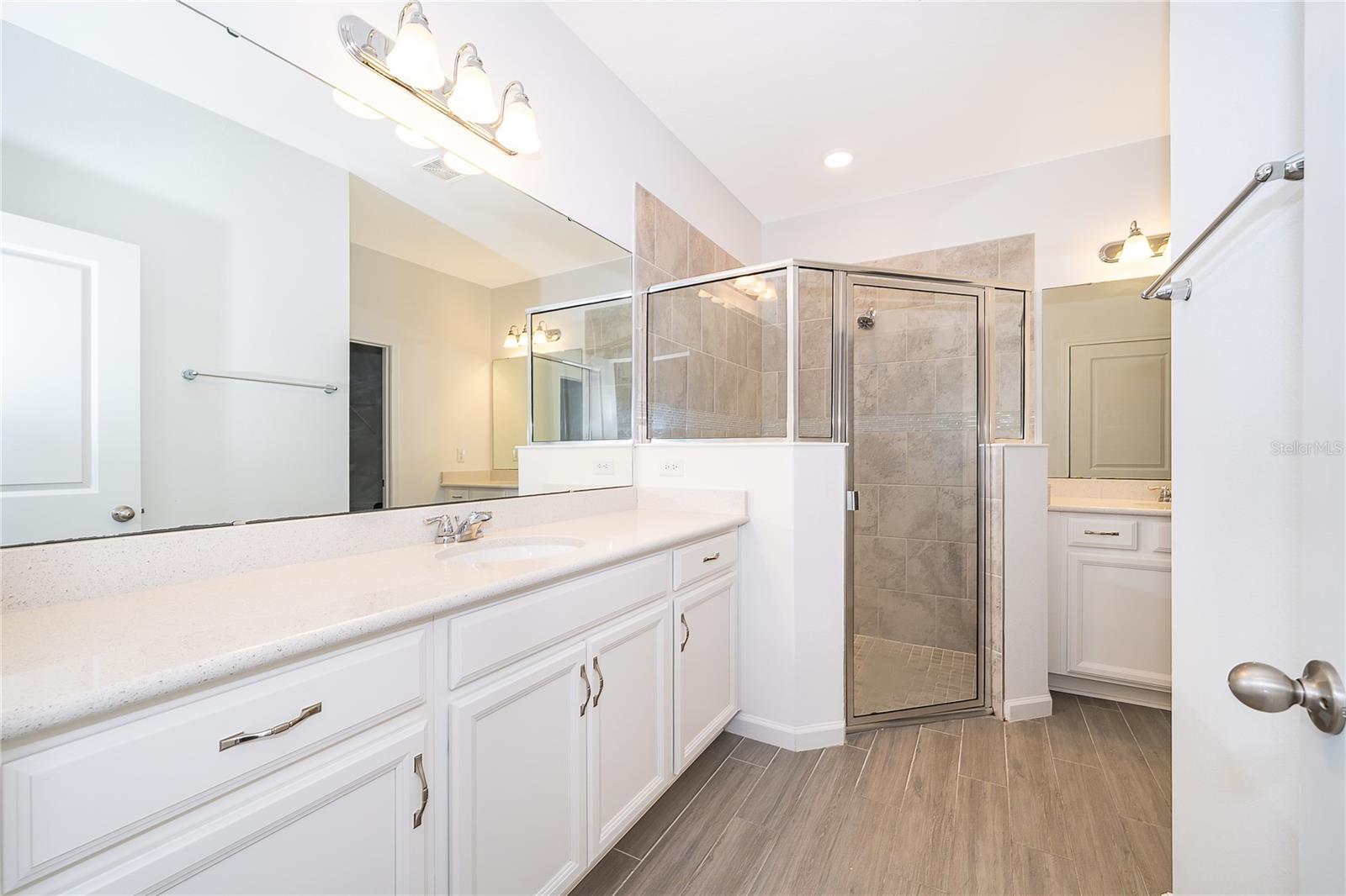 CYPRESS PARK ESTATES - Residential Lease