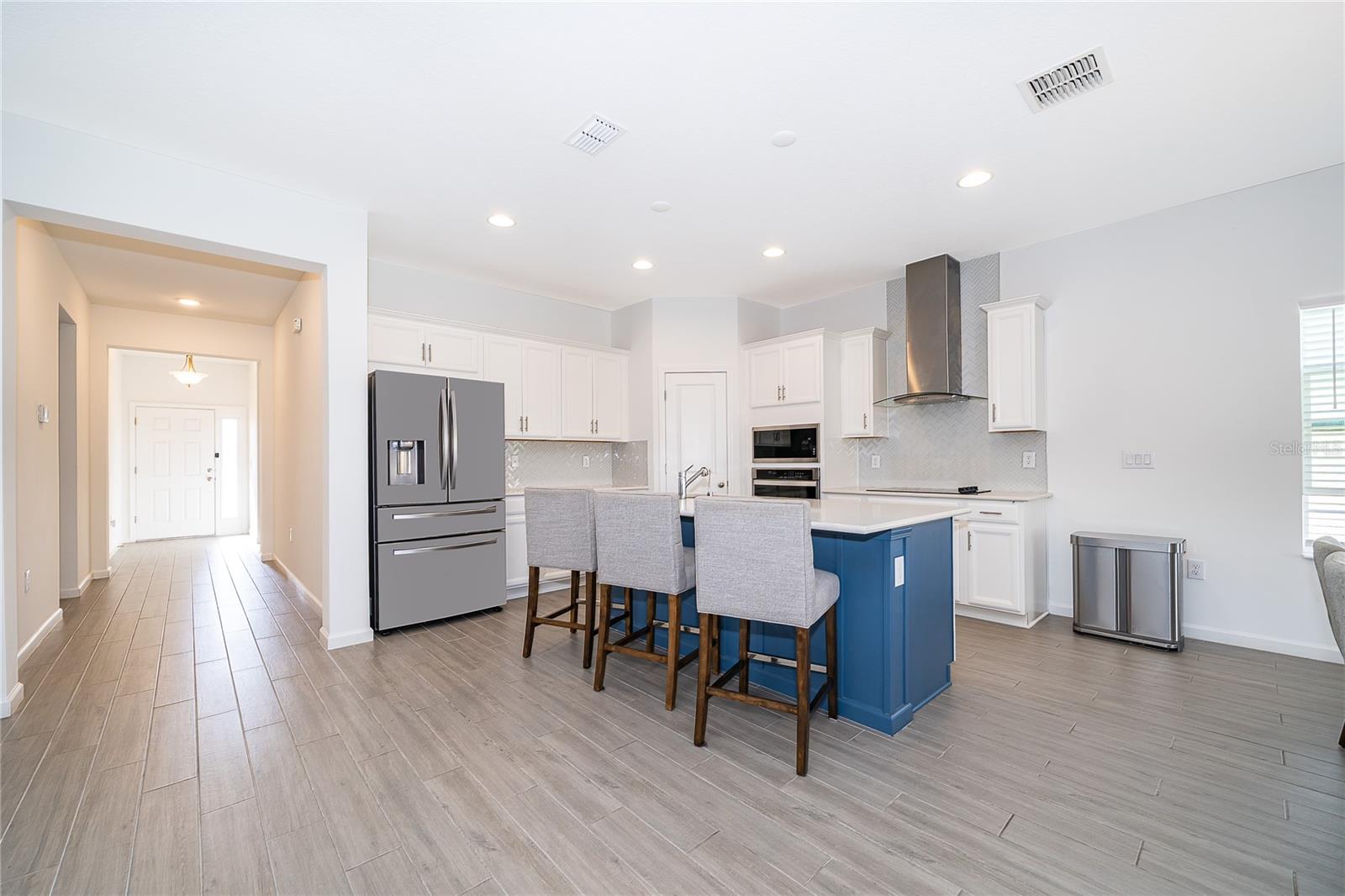 CYPRESS PARK ESTATES - Residential Lease