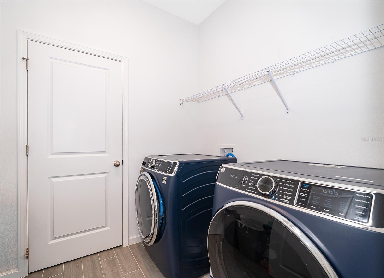 CYPRESS PARK ESTATES - Residential Lease