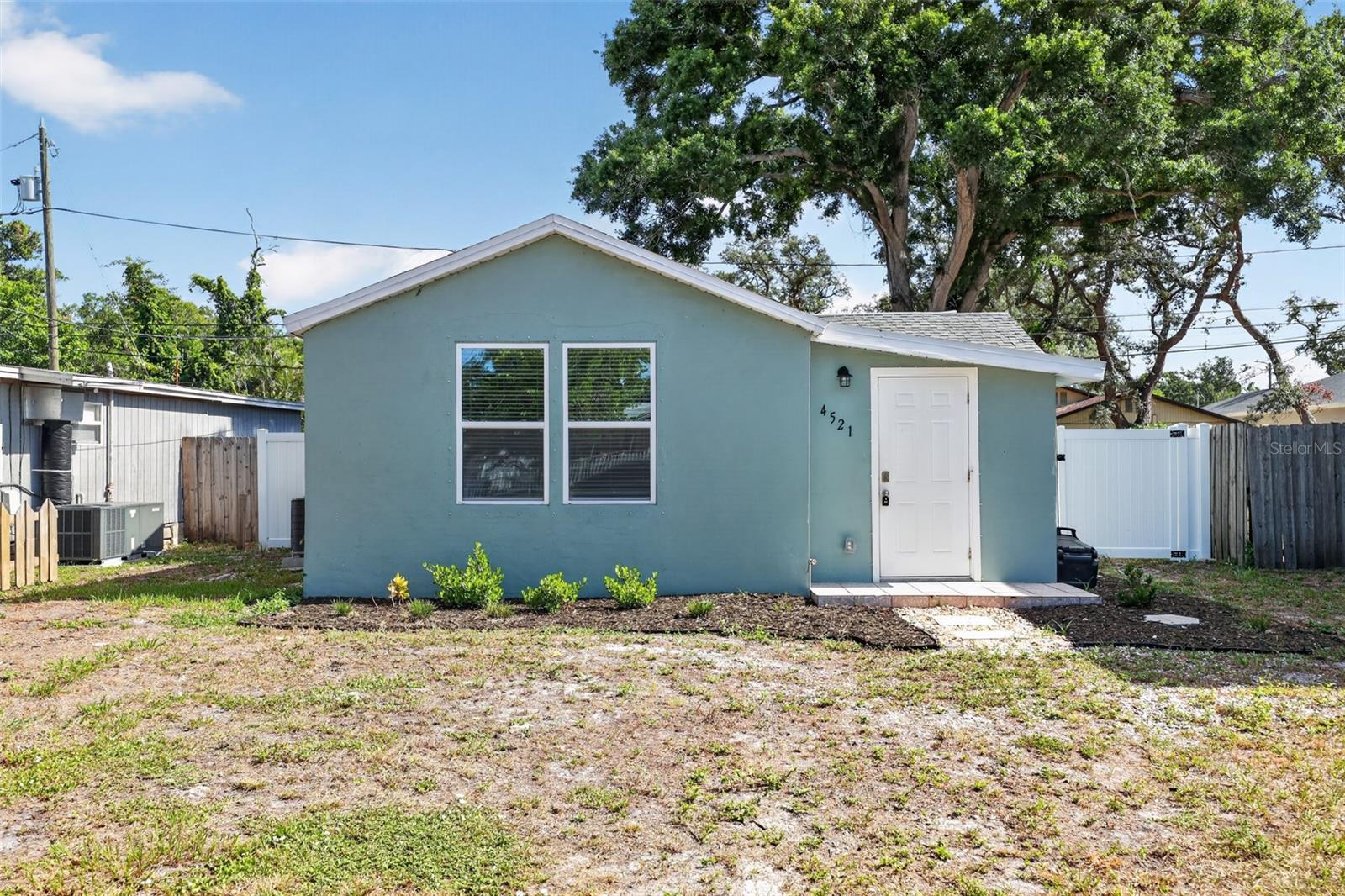 ORANGEWOOD - Residential