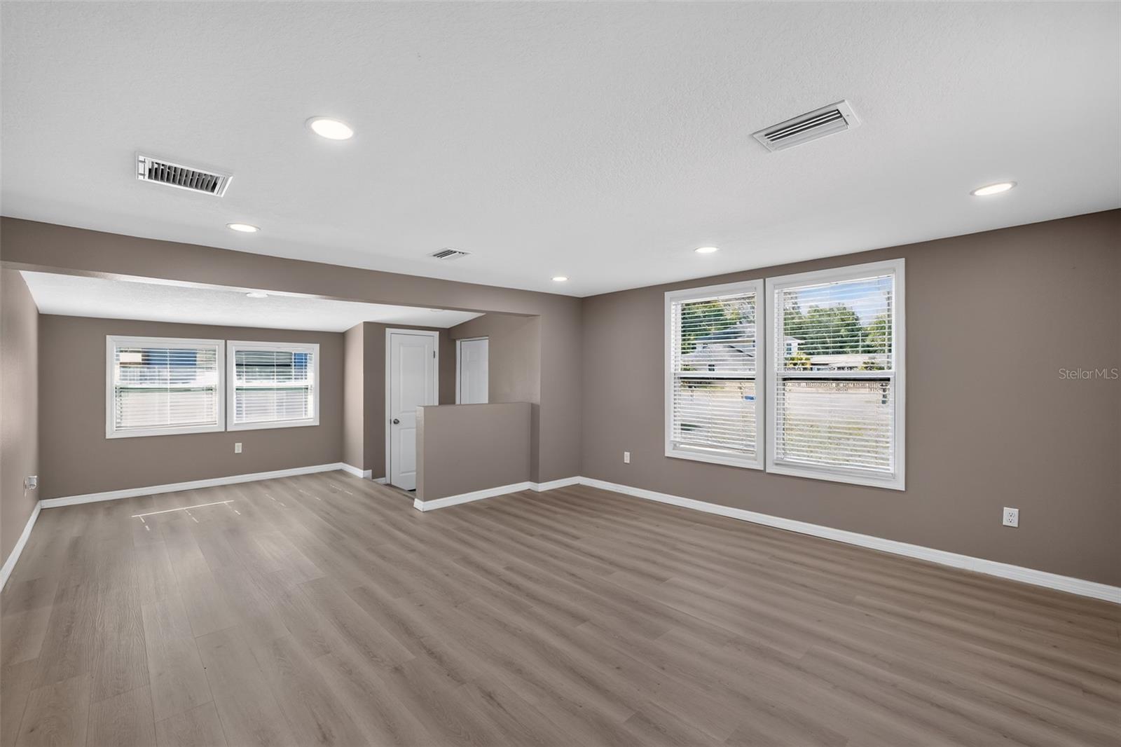 ORANGEWOOD - Residential