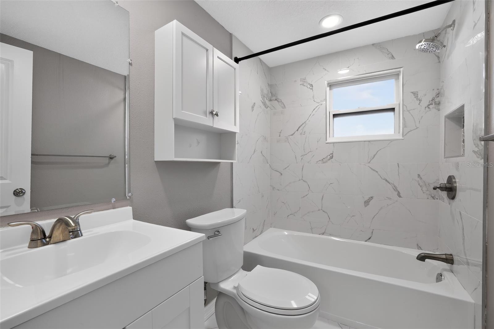ORANGEWOOD - Residential