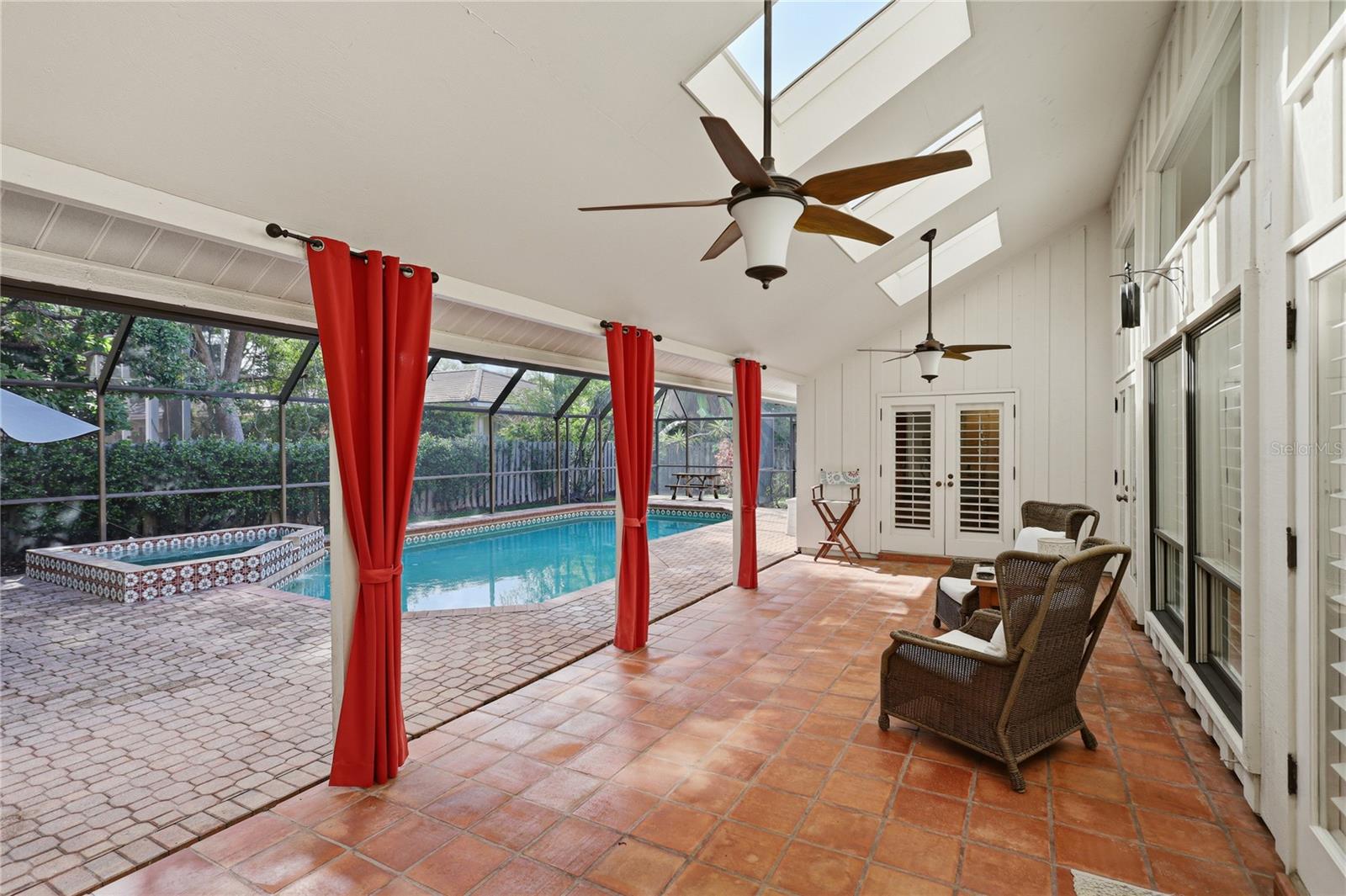 THE LANDINGS - Residential