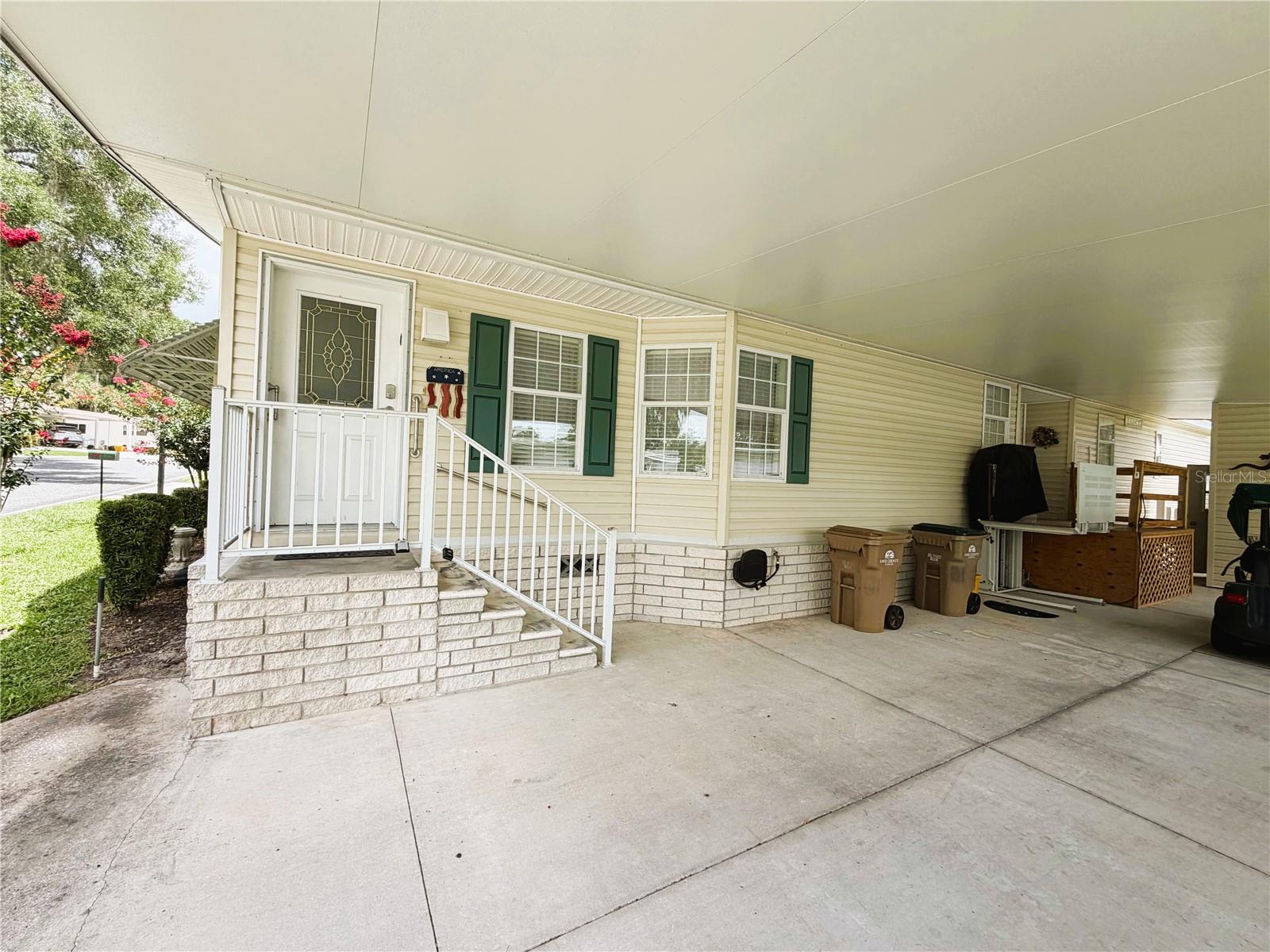 HAWTHORNE AT LEESBURG A COOP - Residential
