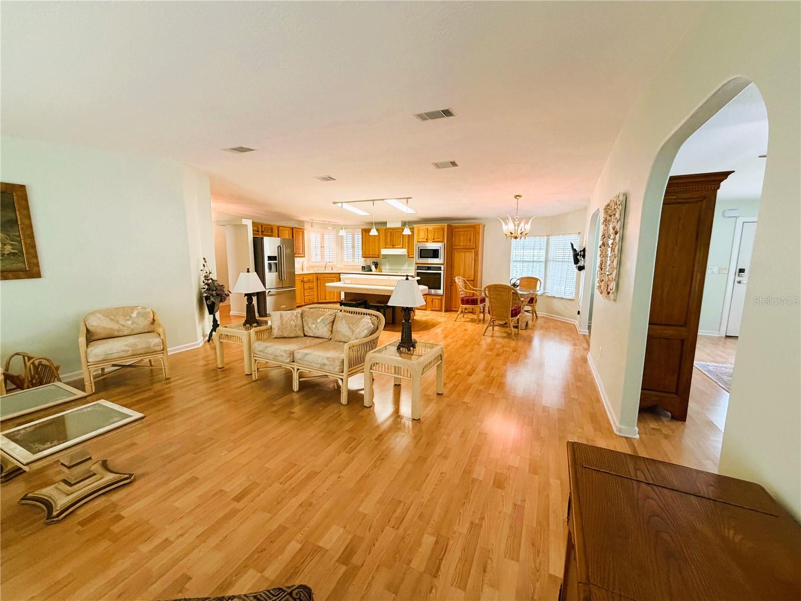 HAWTHORNE AT LEESBURG A COOP - Residential