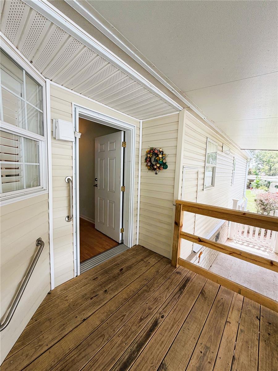 HAWTHORNE AT LEESBURG A COOP - Residential
