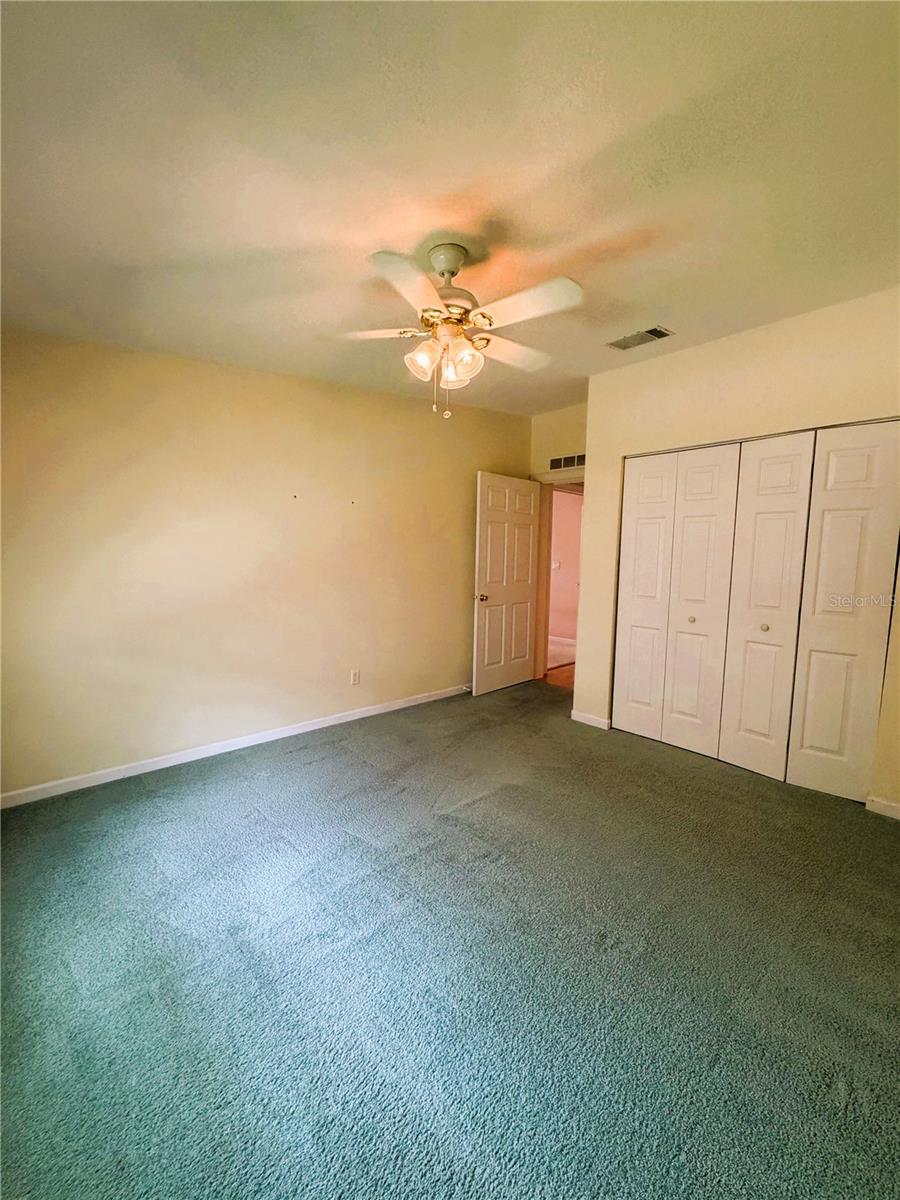 HAWTHORNE AT LEESBURG A COOP - Residential