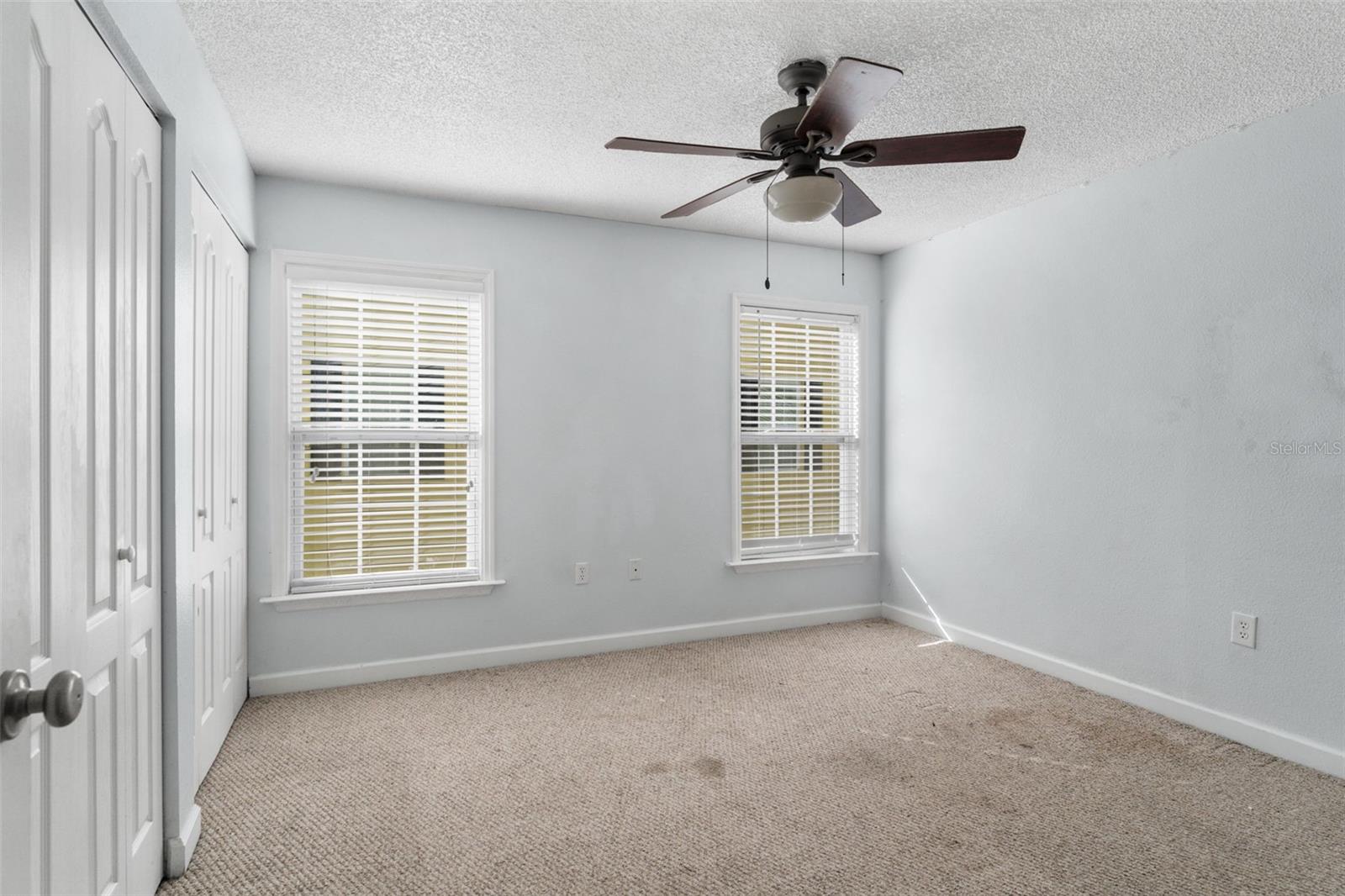 MIRIADA CONDO - Residential