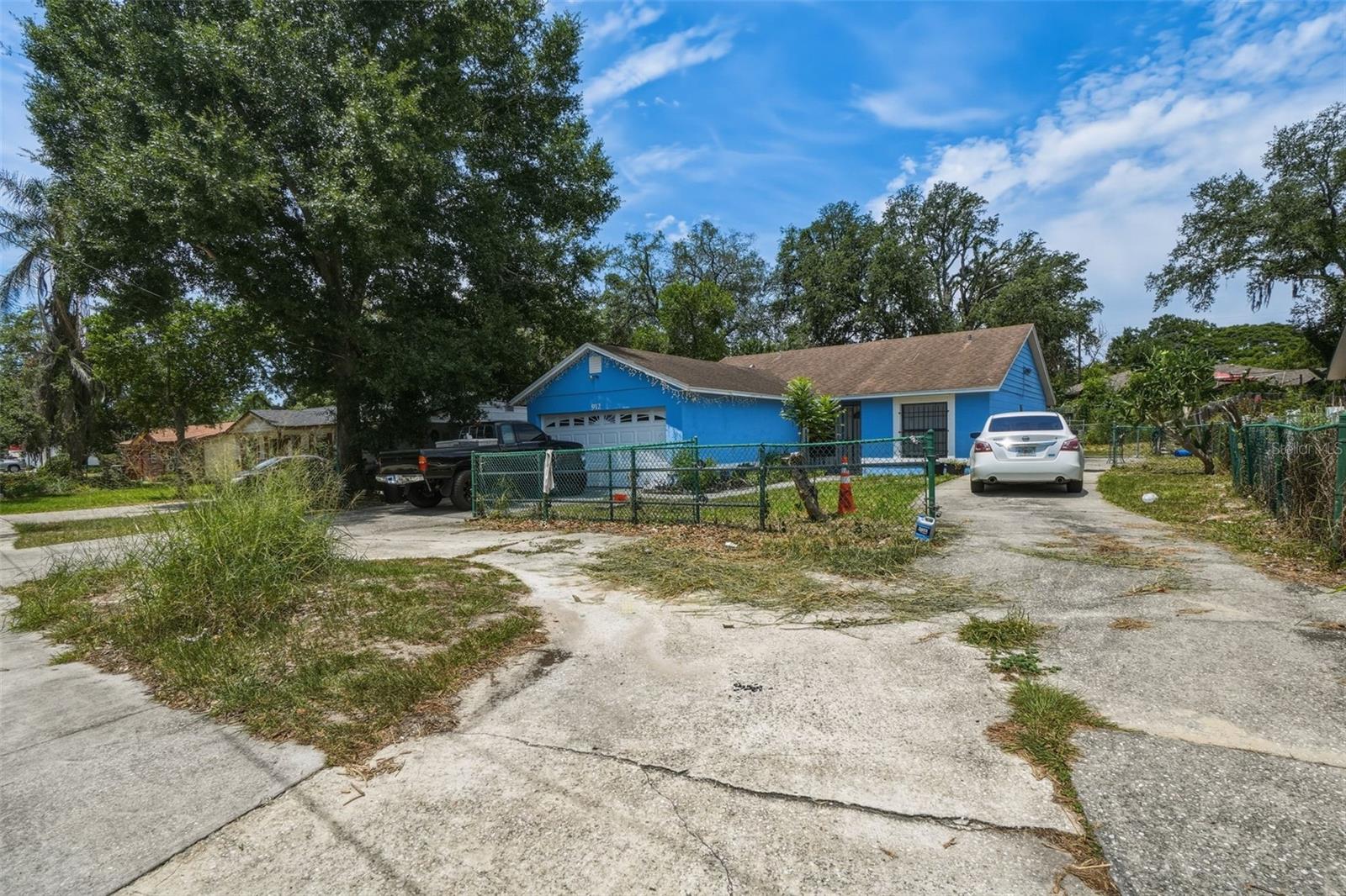 ORANGE HEIGHTS - Residential