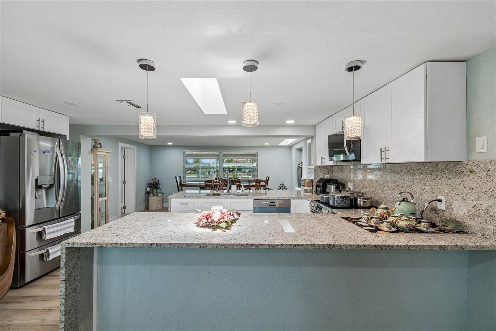 LEISURE BEACH - Residential