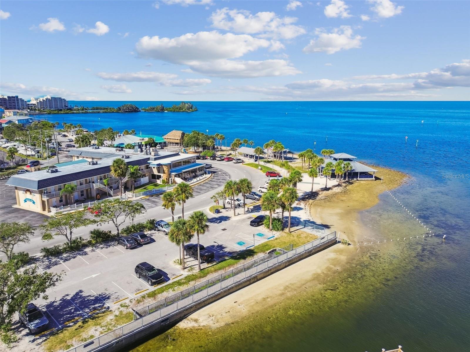 LEISURE BEACH - Residential