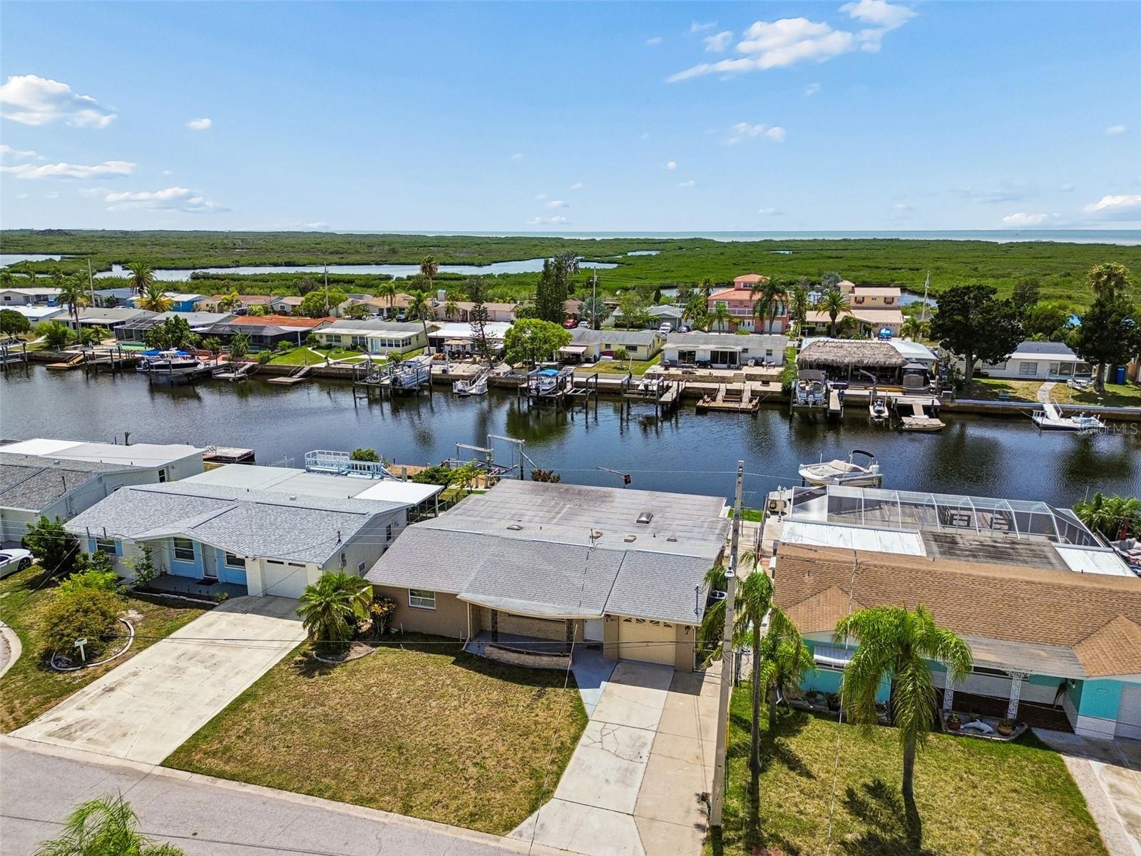LEISURE BEACH - Residential