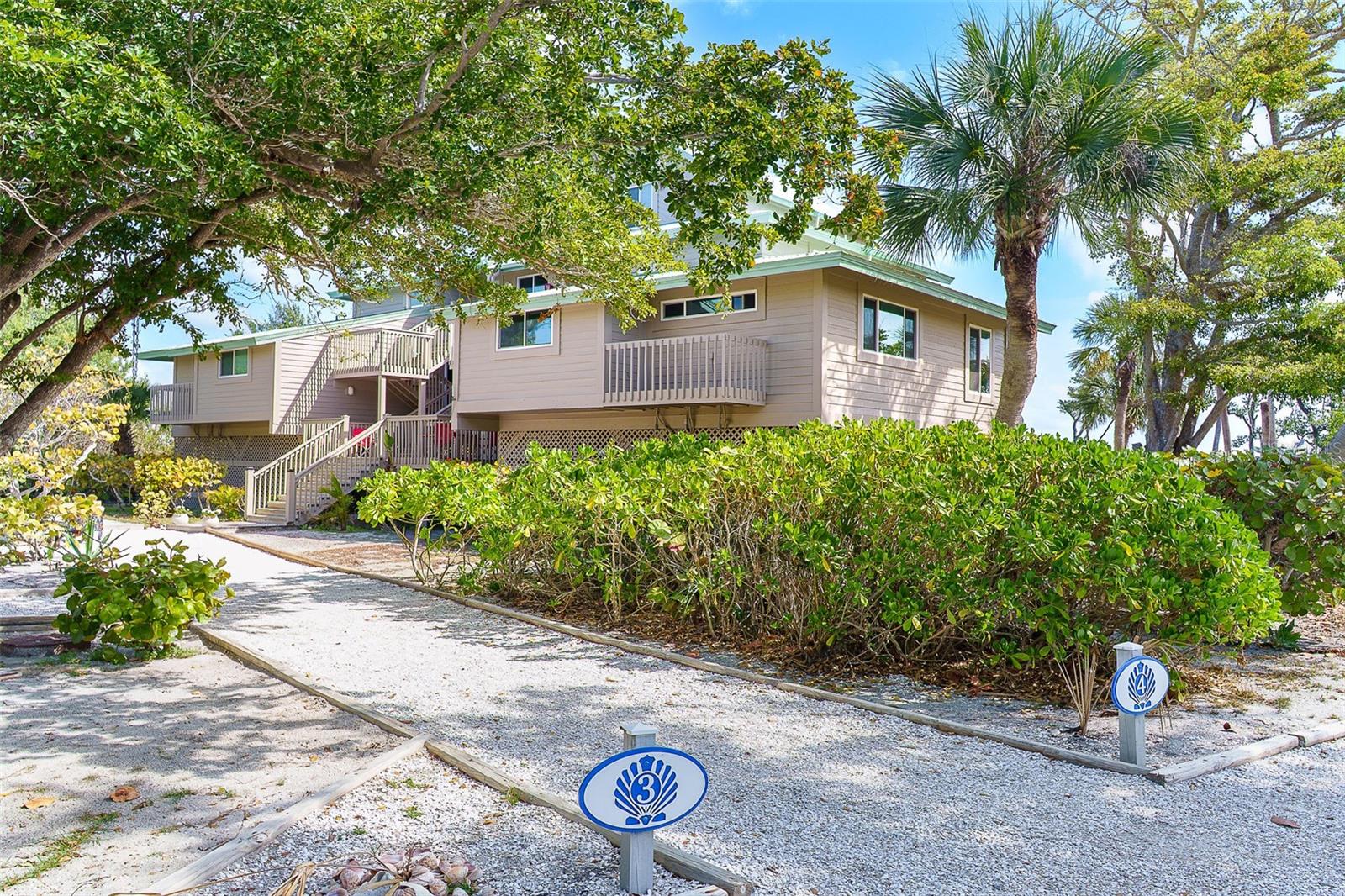 PLACIDA BEACH PH 02 BLDG 04 - Residential