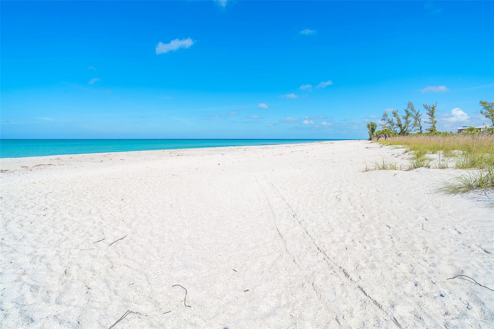 PLACIDA BEACH PH 02 BLDG 04 - Residential