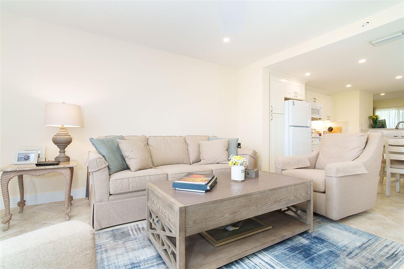 PLACIDA BEACH PH 02 BLDG 04 - Residential