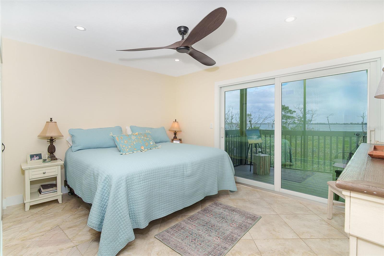 PLACIDA BEACH PH 02 BLDG 04 - Residential