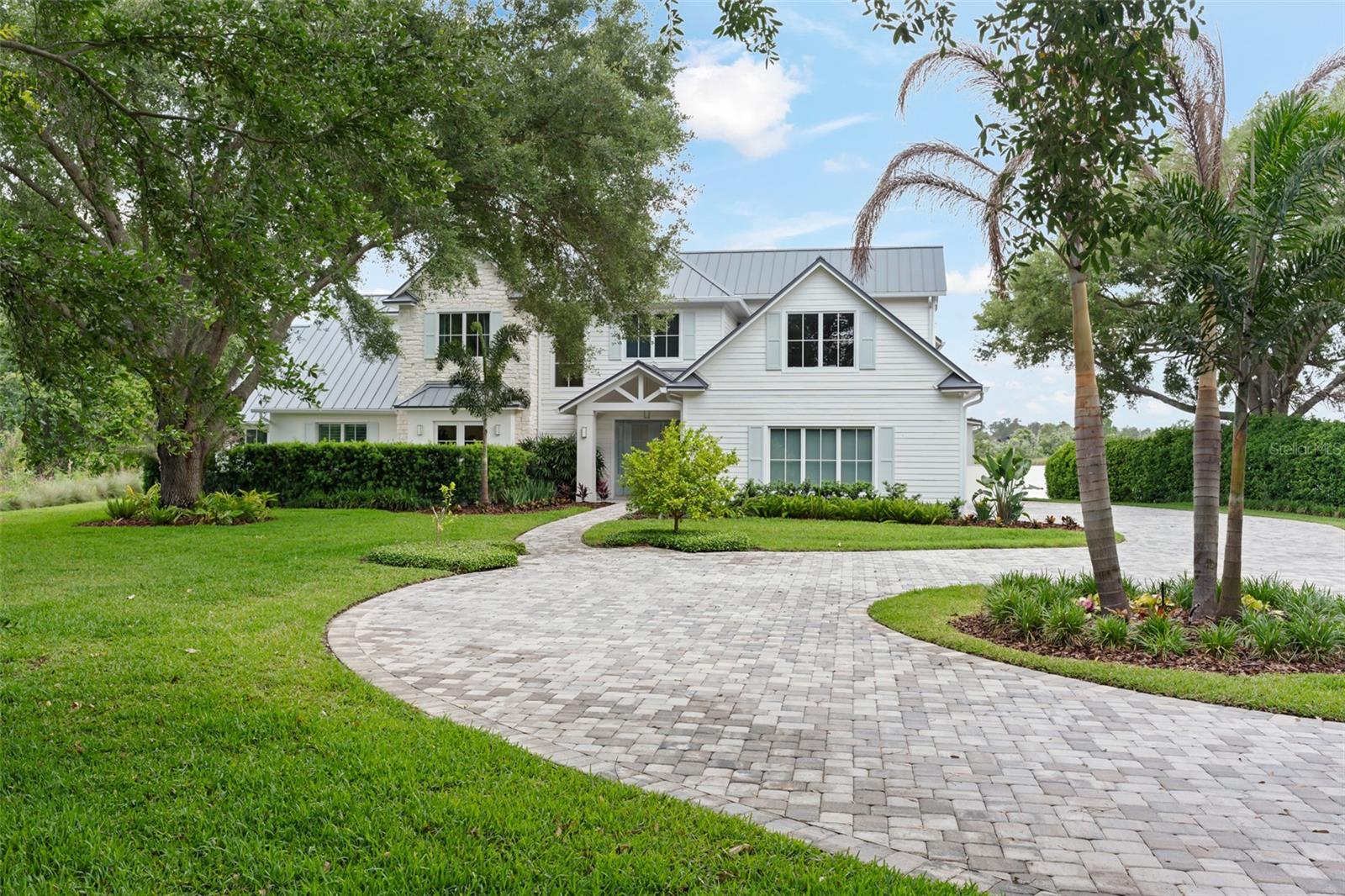 SUNSET LAKES - Residential