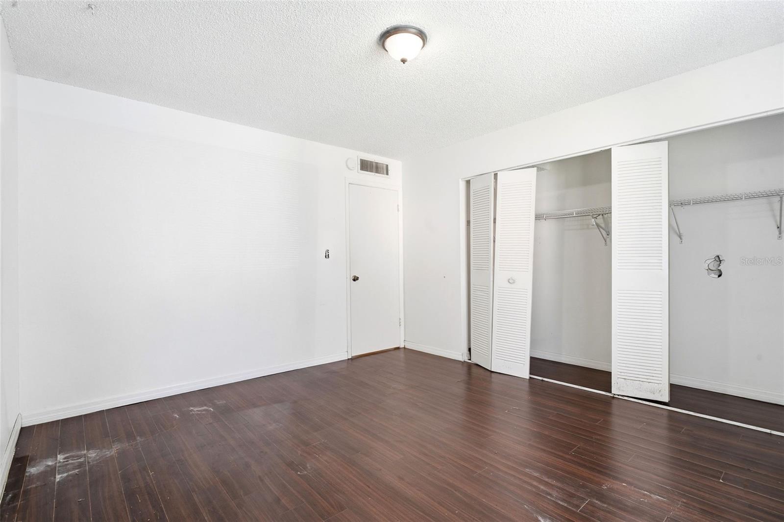 OAK SHADOWS CONDO - Residential