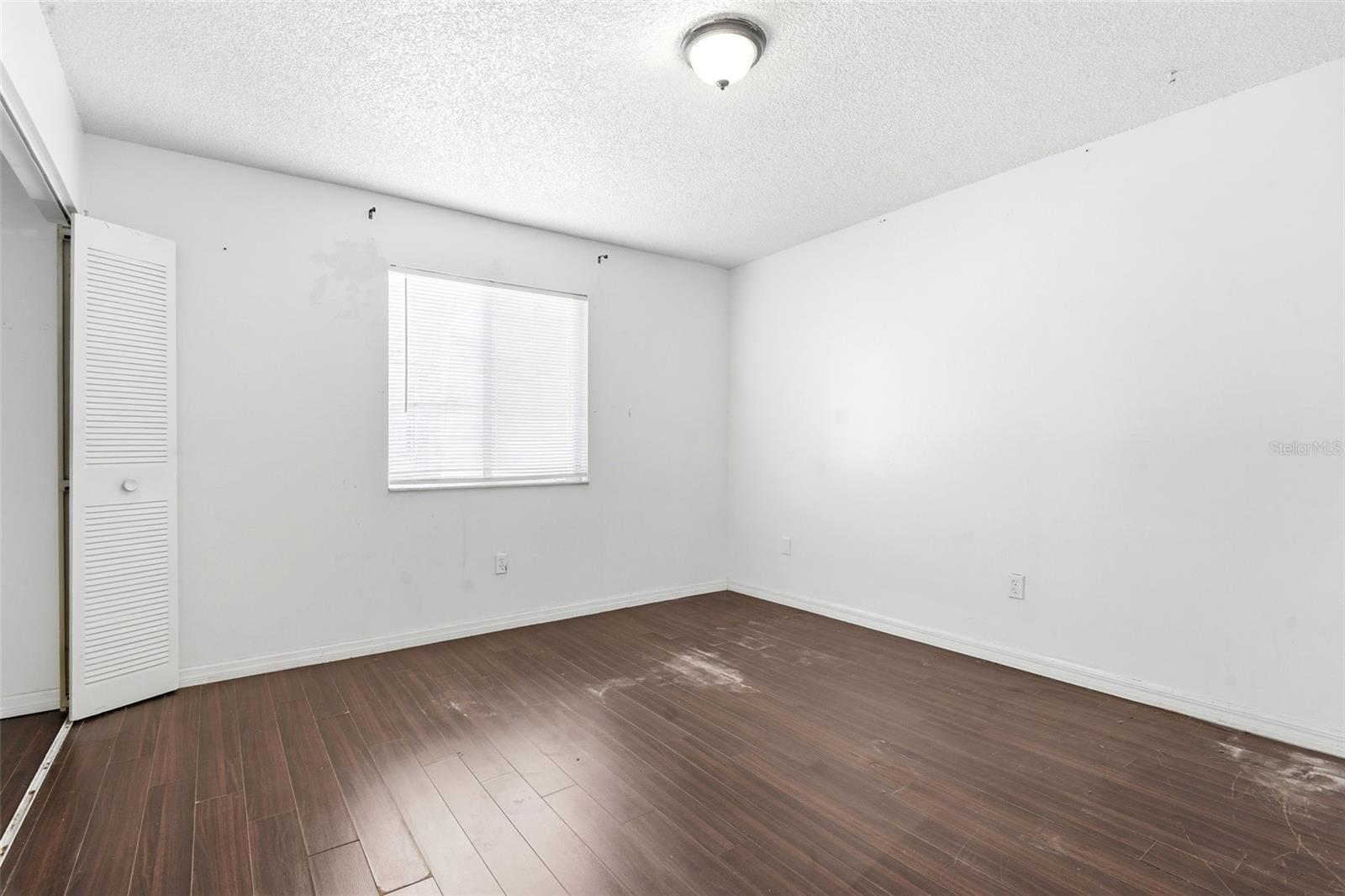 OAK SHADOWS CONDO - Residential