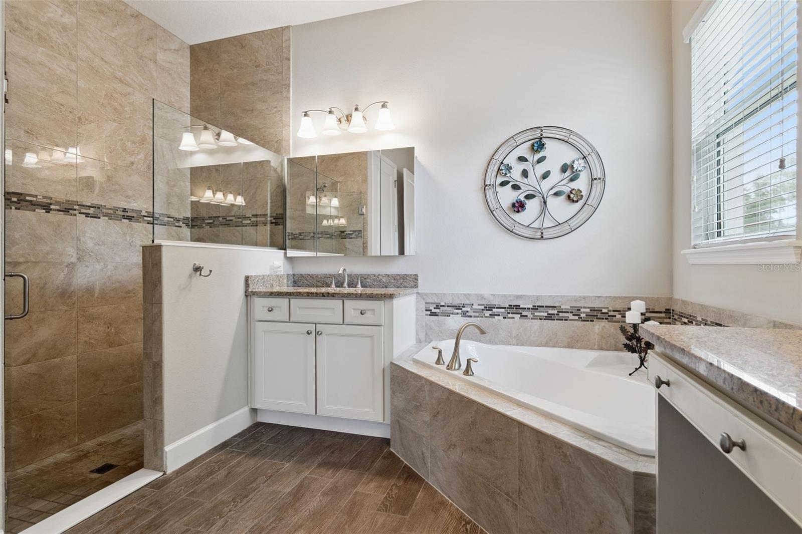 VICTORIA GARDENS PH 4 - Residential