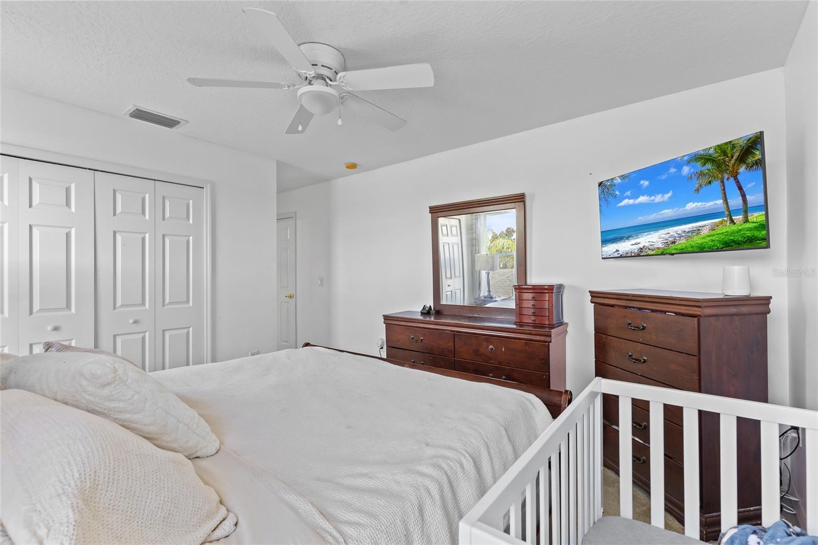 CALABAY PARC AT TOWER LAKE - Residential