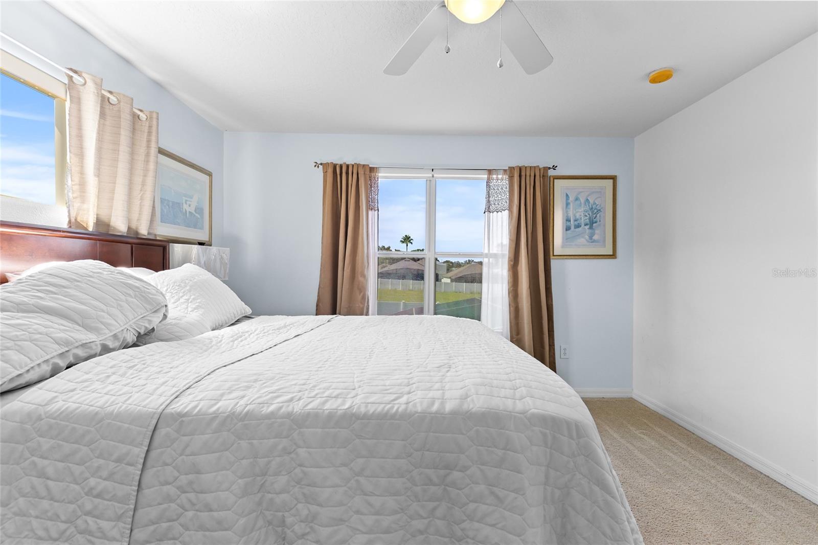 CALABAY PARC AT TOWER LAKE - Residential